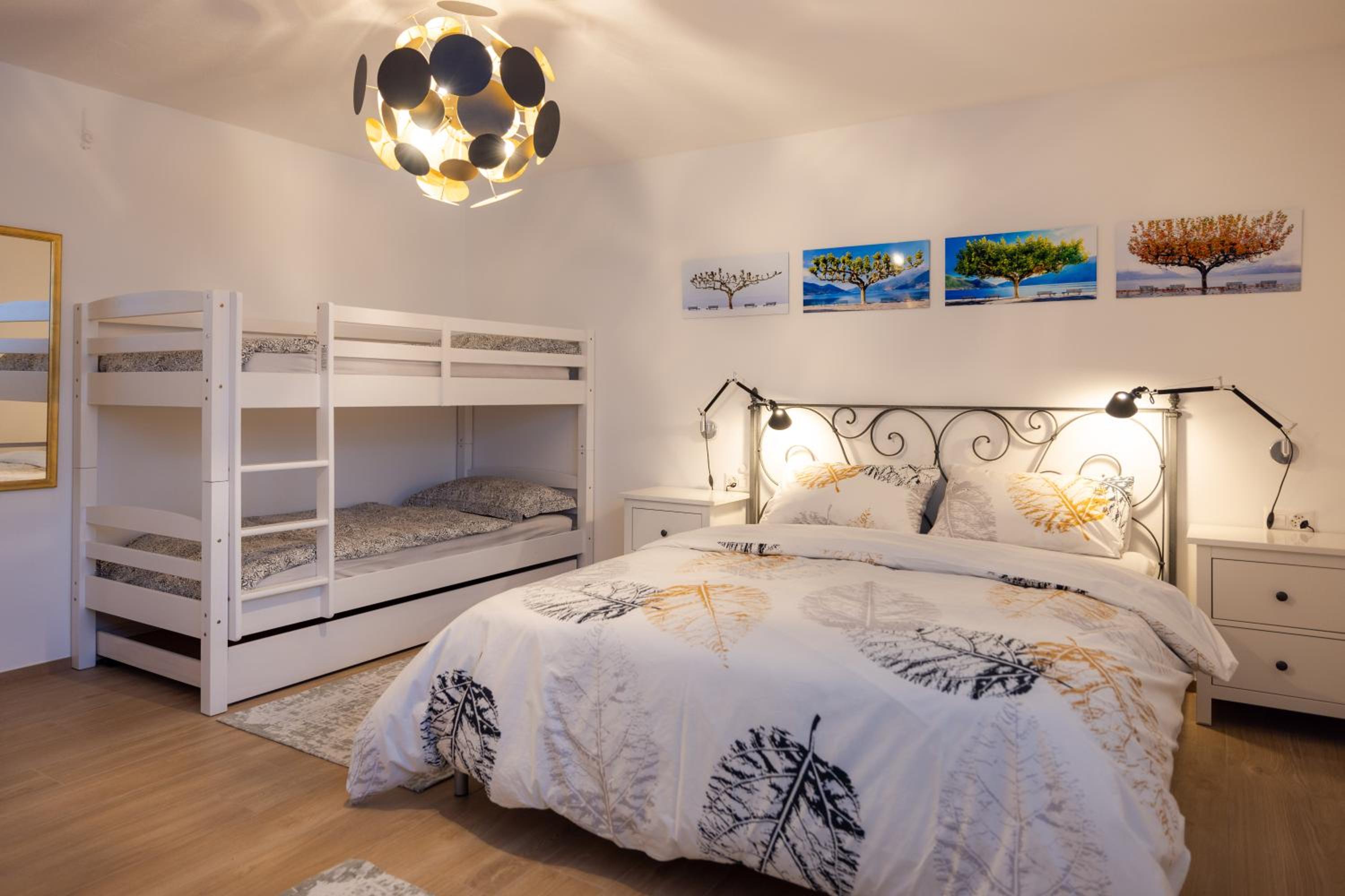 One-Bedroom Apartment - Photo 6