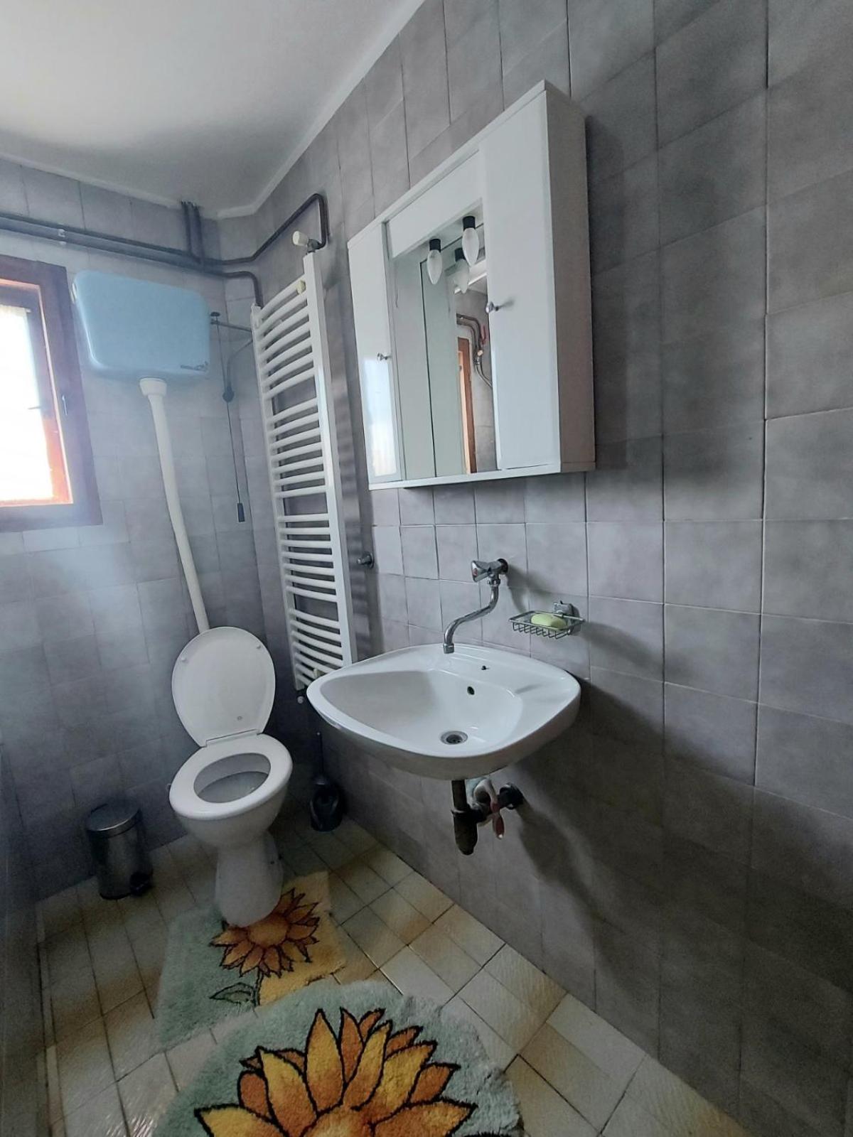 Two-Bedroom House photo 2