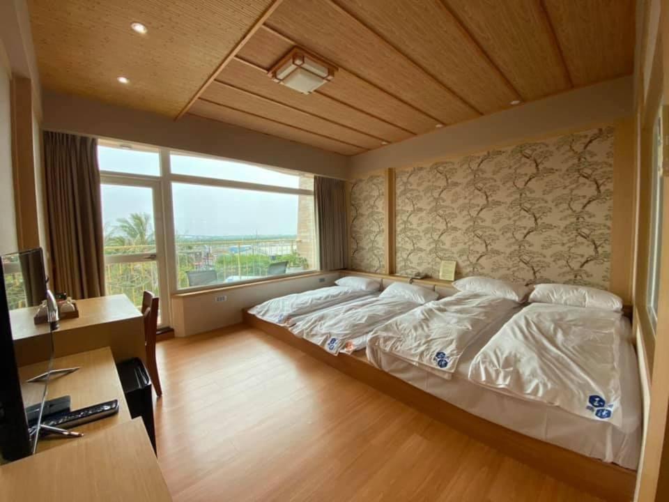 Quadruple Room with Balcony photo 1