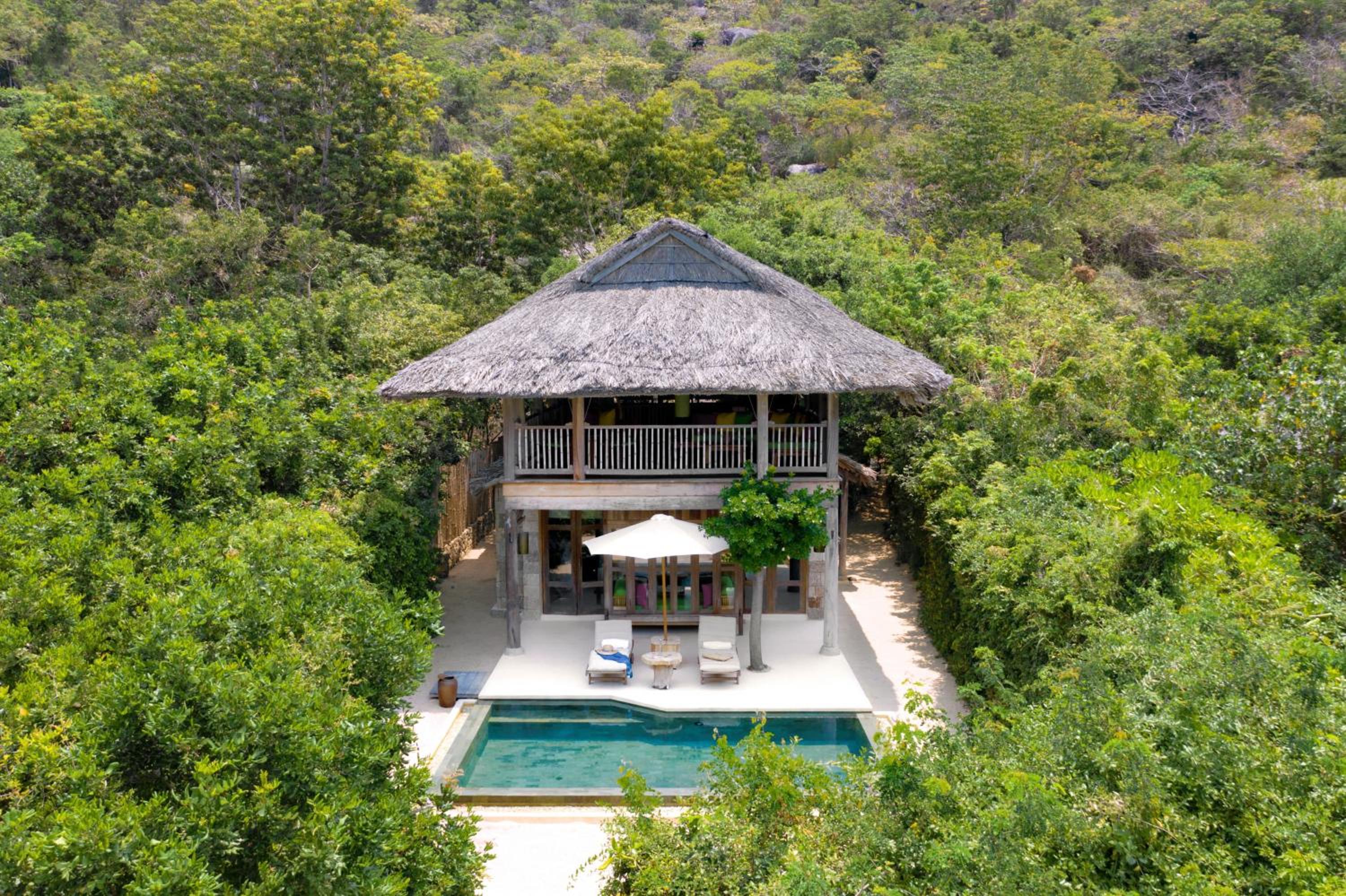 Family Beach Pool Villa - Photo 5