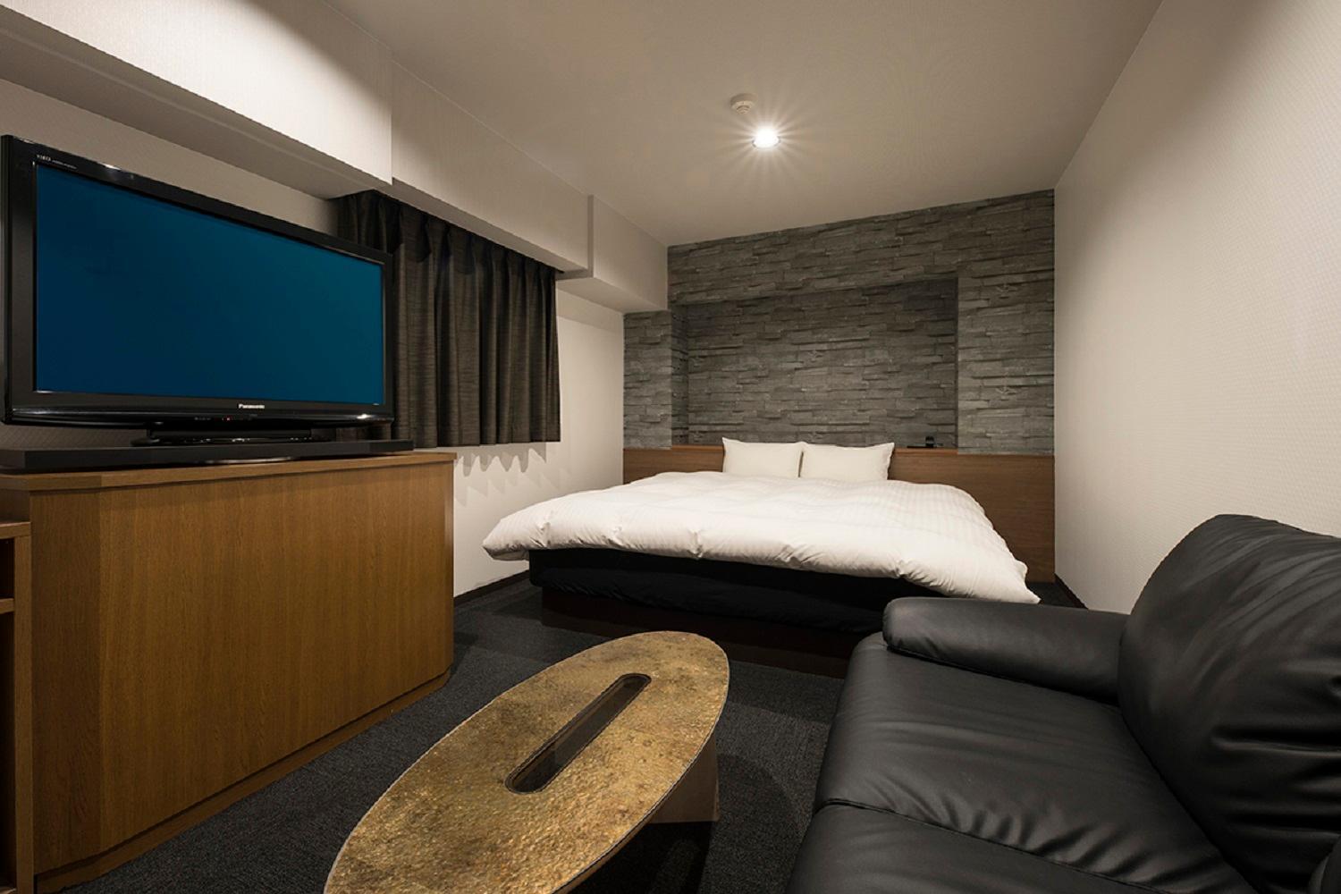 Queen Room - Non-Smoking - Photo 1