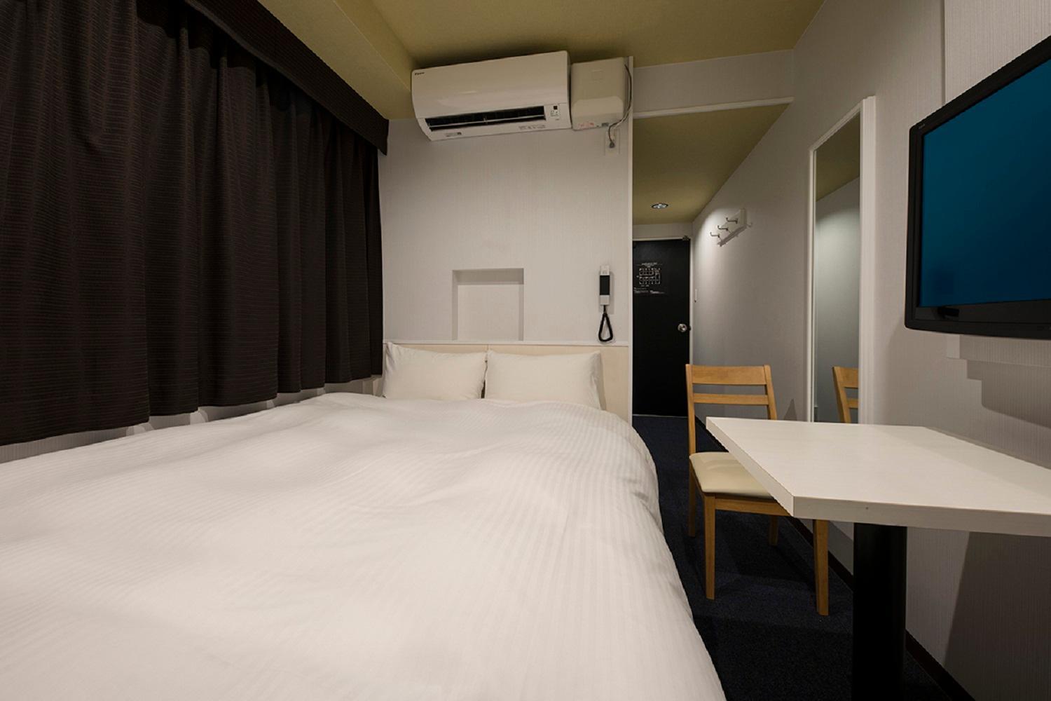 Double Room - Non-Smoking  - Photo 1