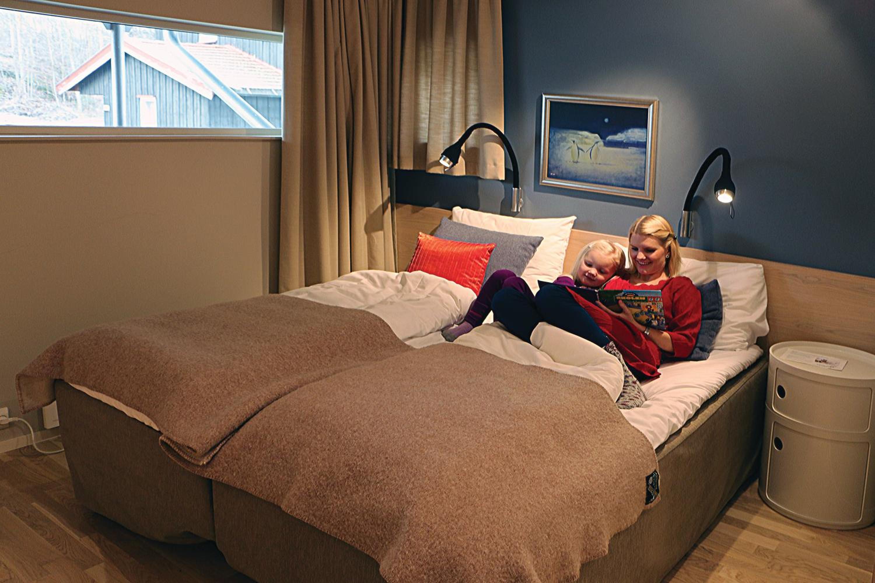 One-Bedroom Suite - Photo 4