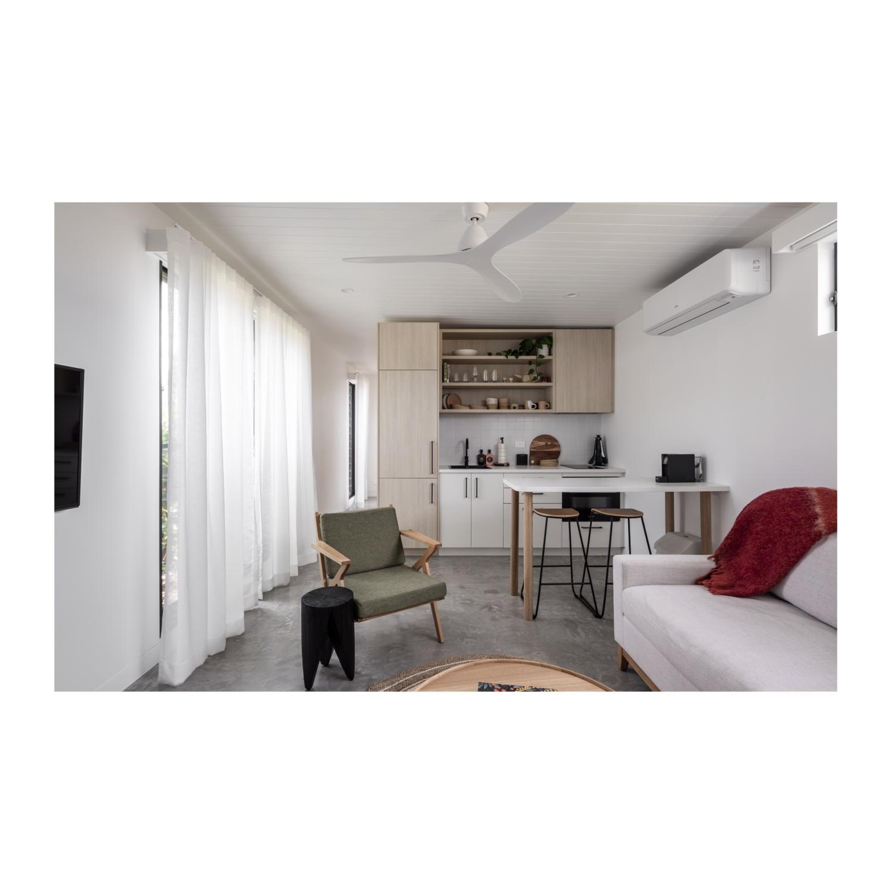 One-Bedroom Apartment