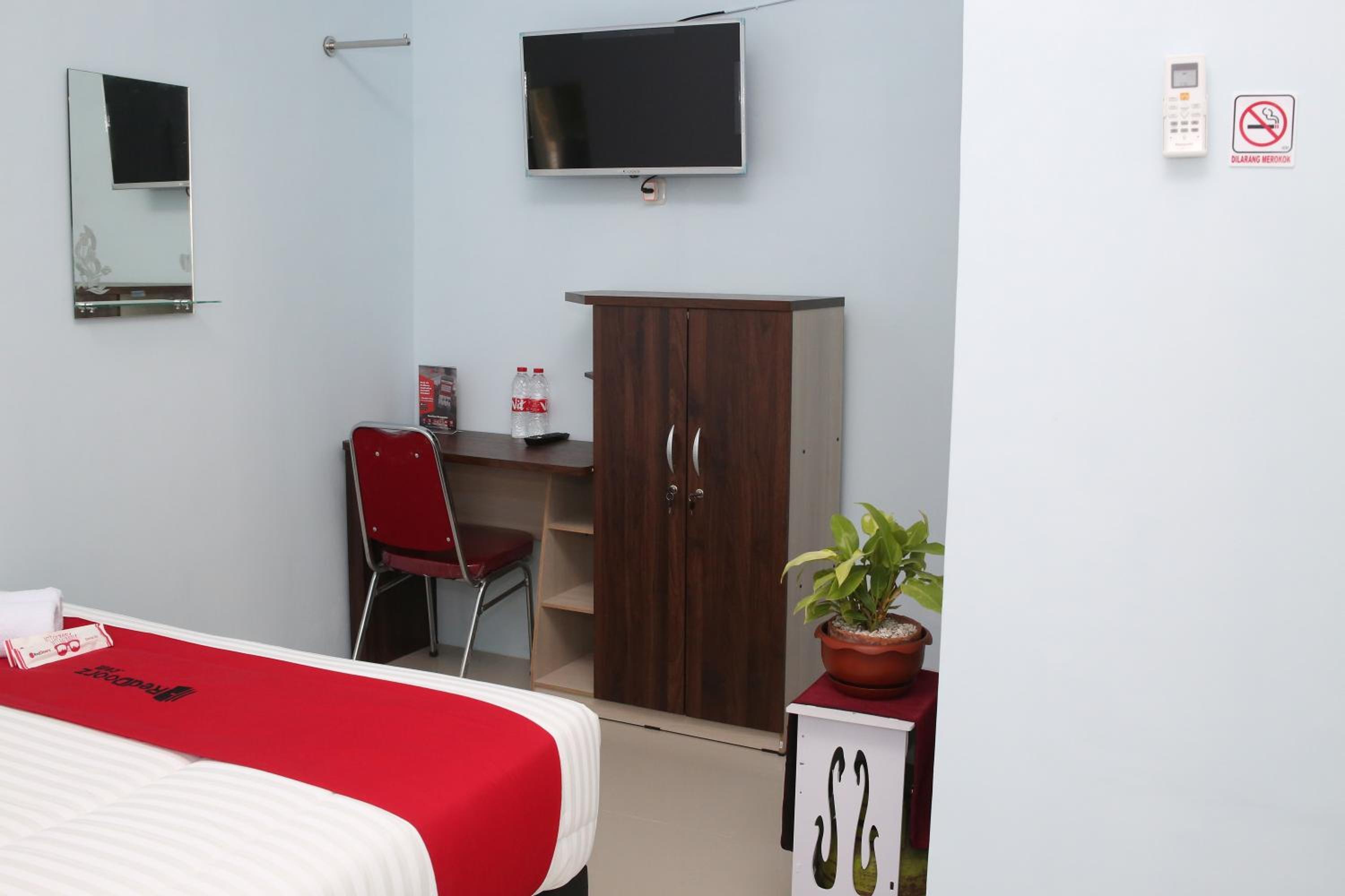 Standard Double Room - Photo 5