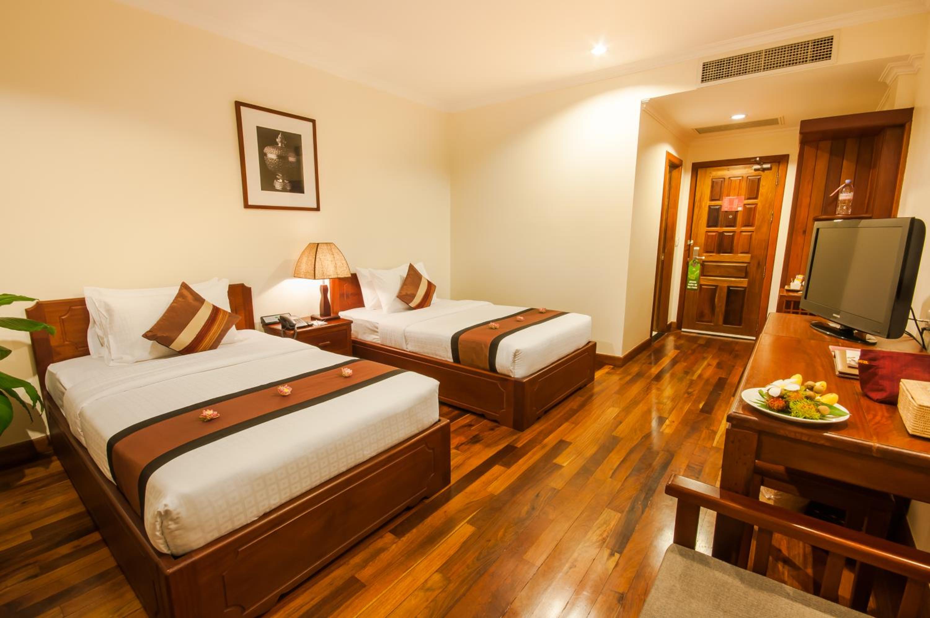 Deluxe Double or Twin Room photo 2