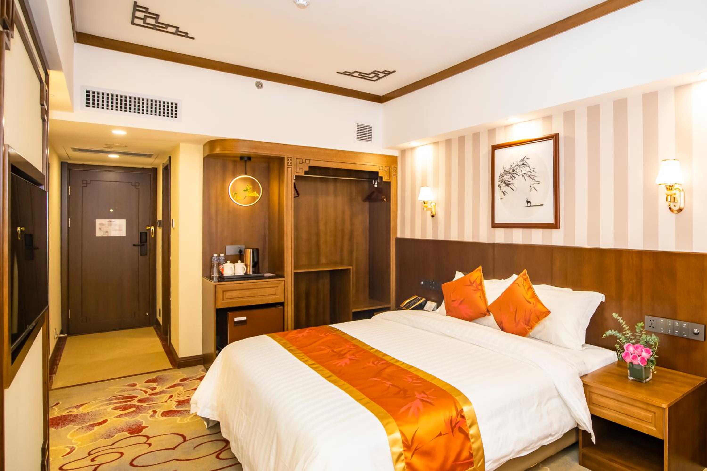 Deluxe Business Double Room - Photo 9