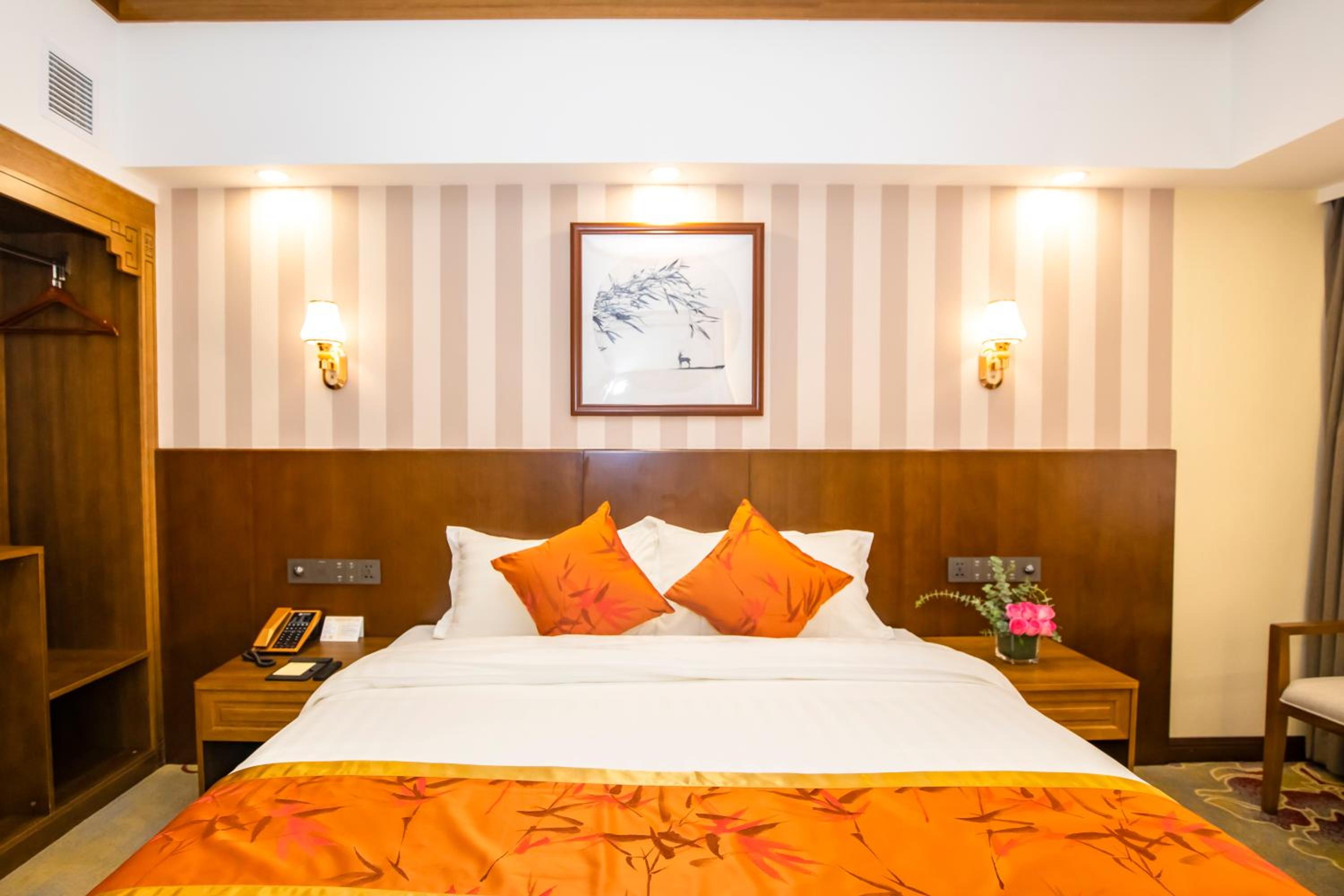 Deluxe Business Double Room - Photo 3