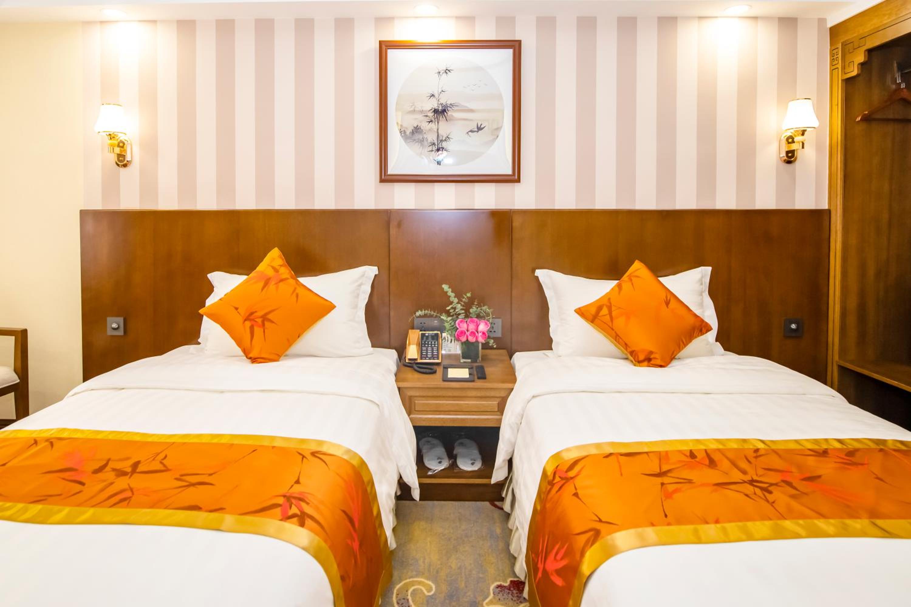Deluxe Business Twin Room - Photo 5