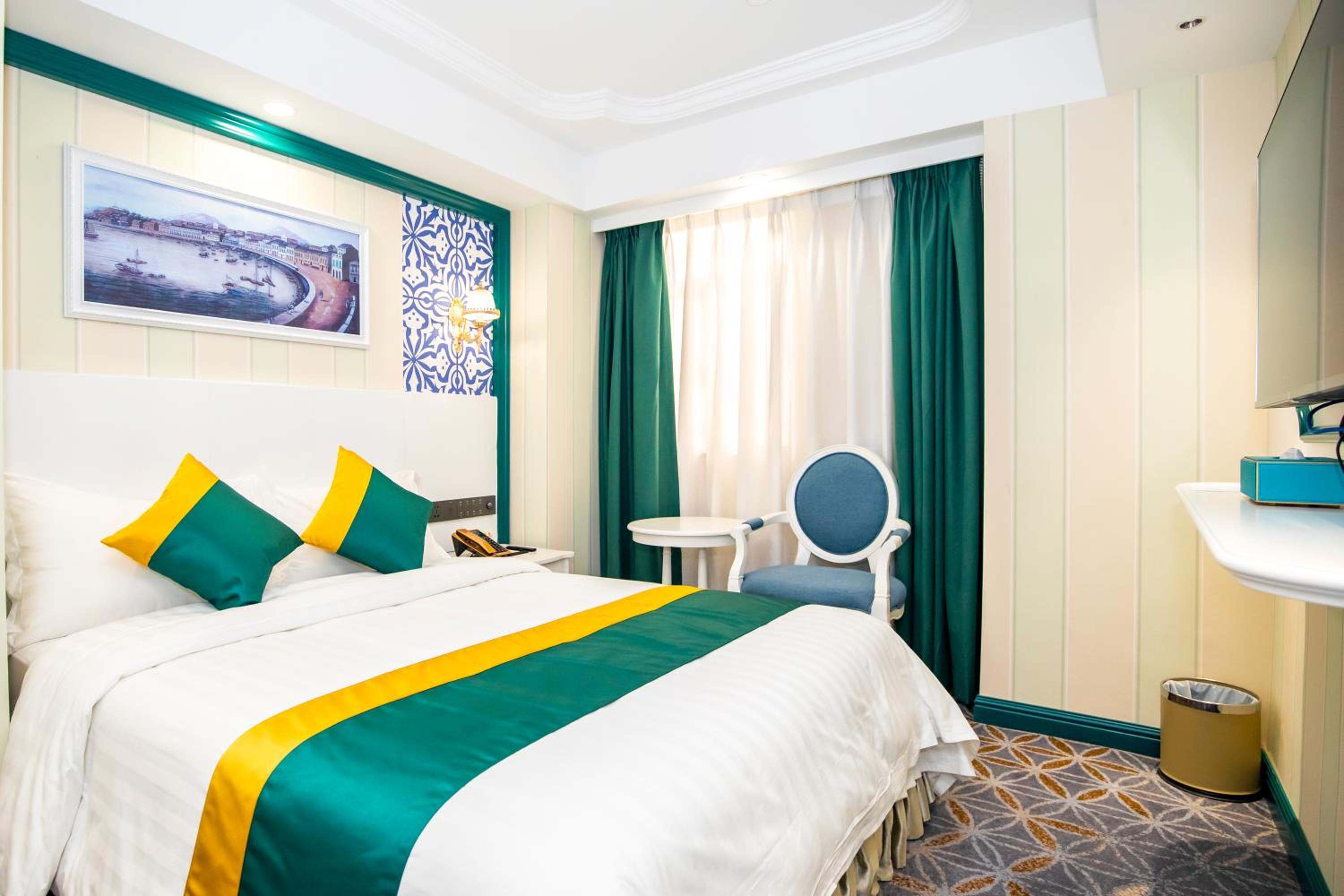 Standard Single Room - Photo 4