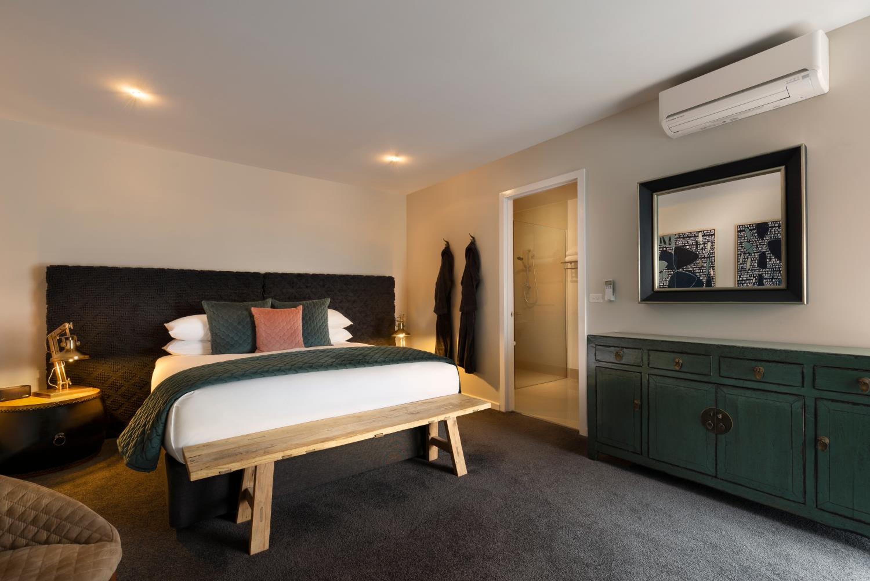 King Suite - Bianca photo 1