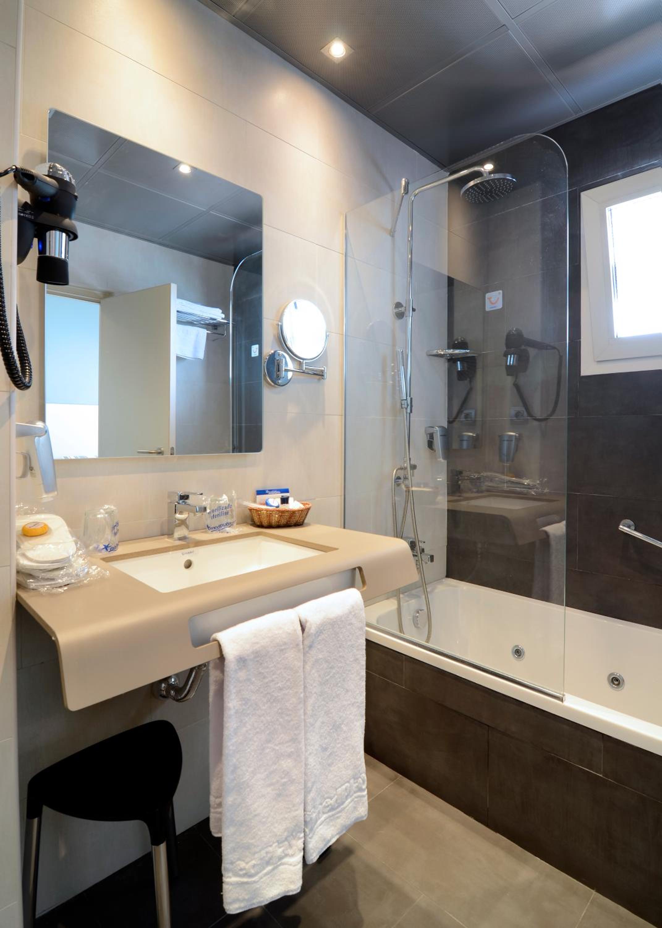 Superior Double Room with Sea View photo 2