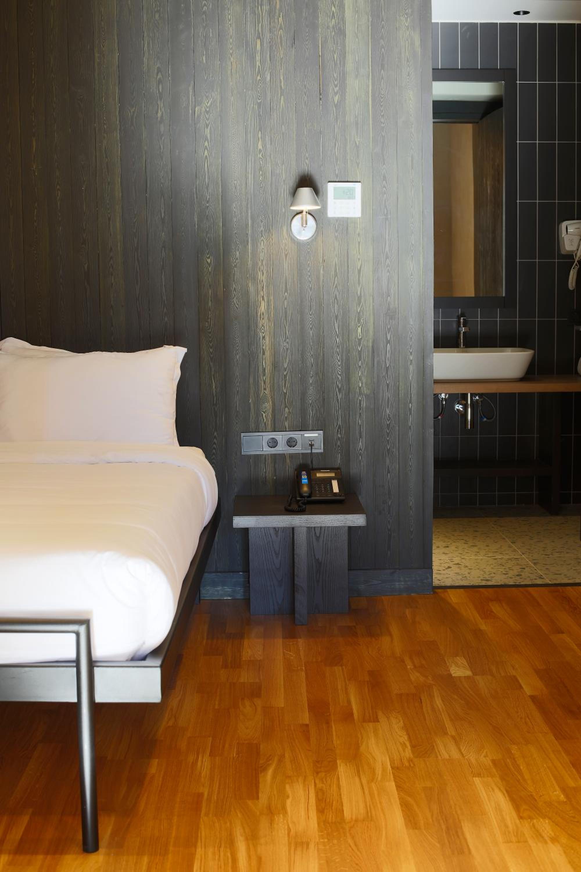 Deluxe Double Or Twin Room photo 1