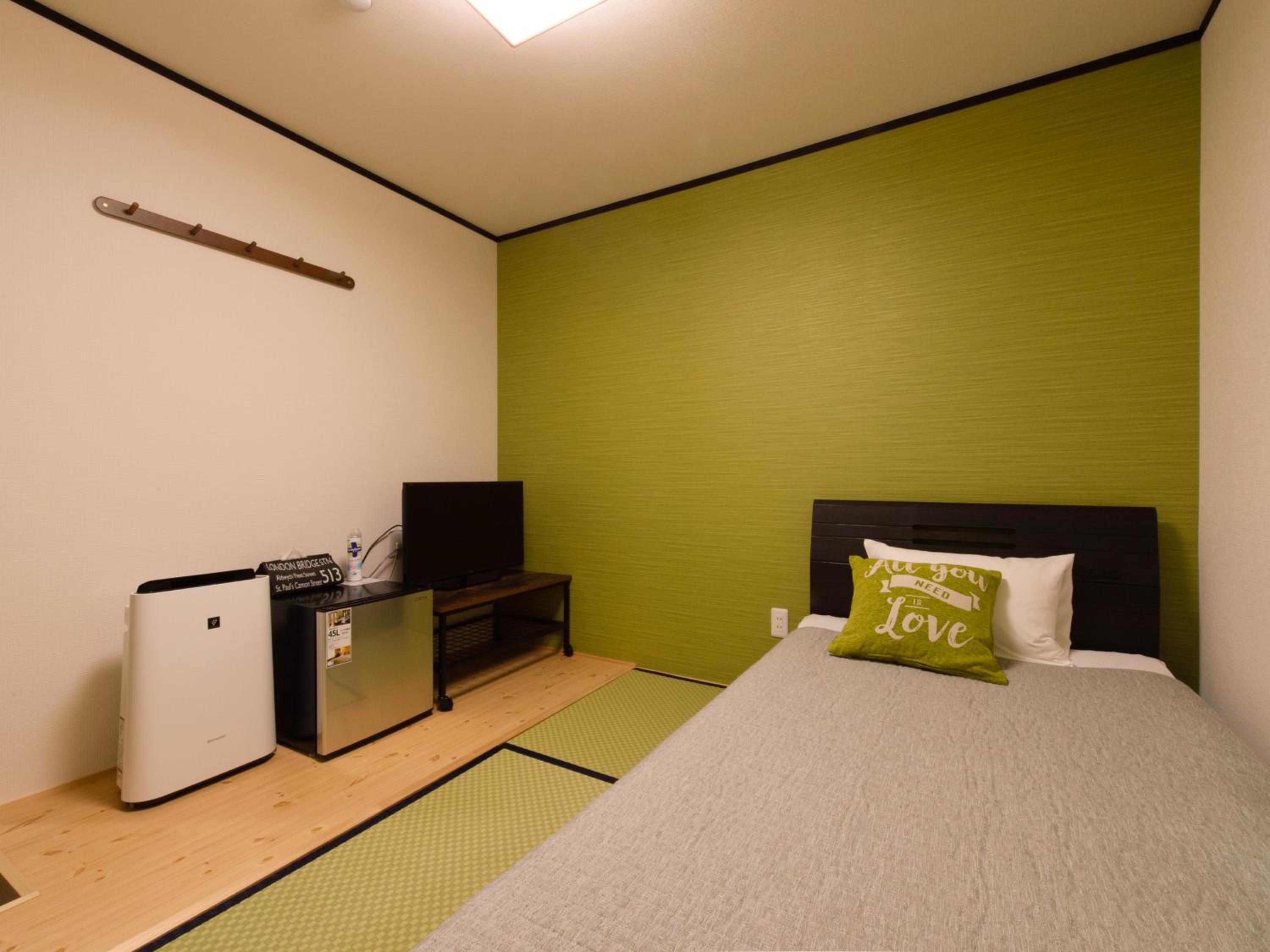Economy Single Room