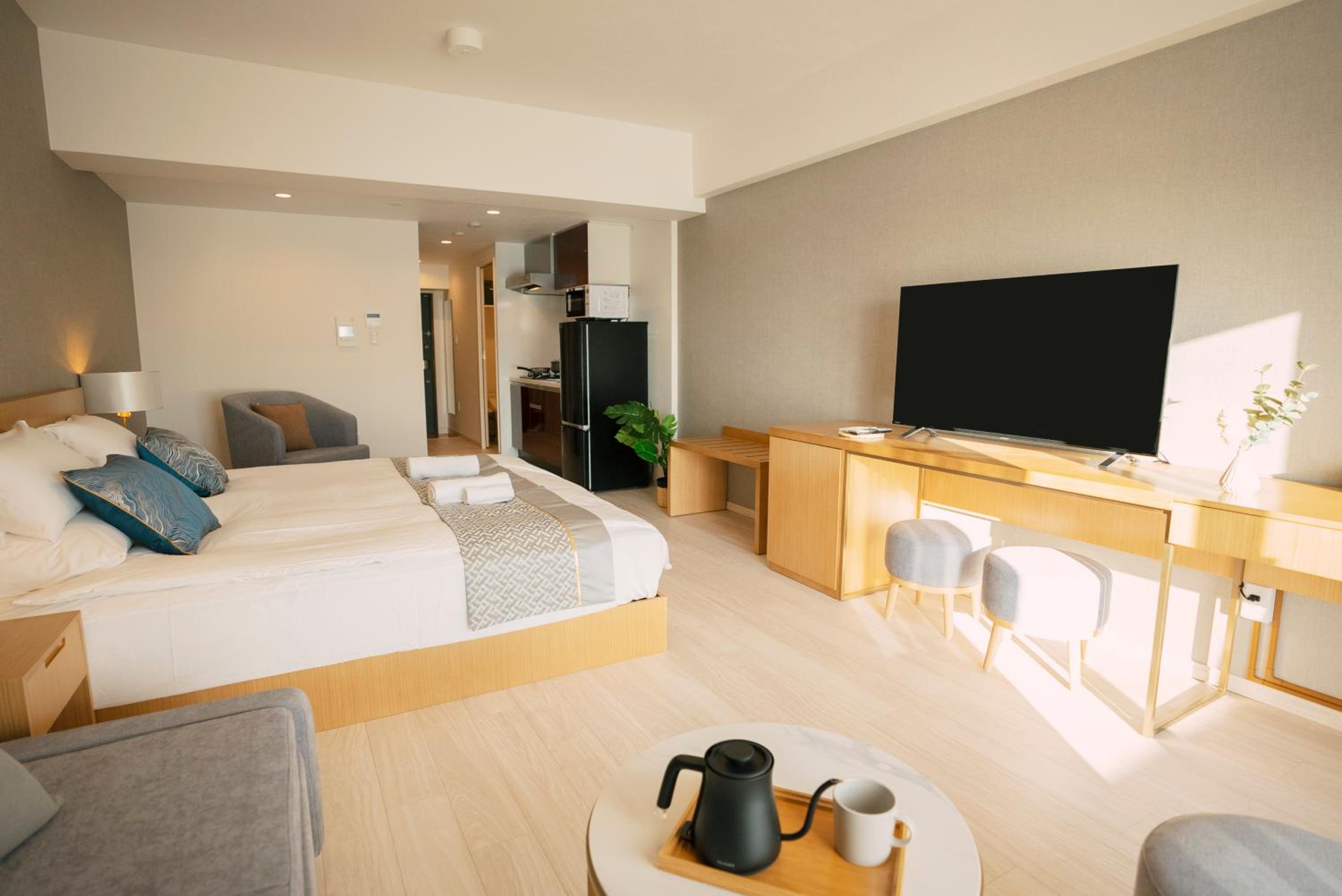 Superior King Room