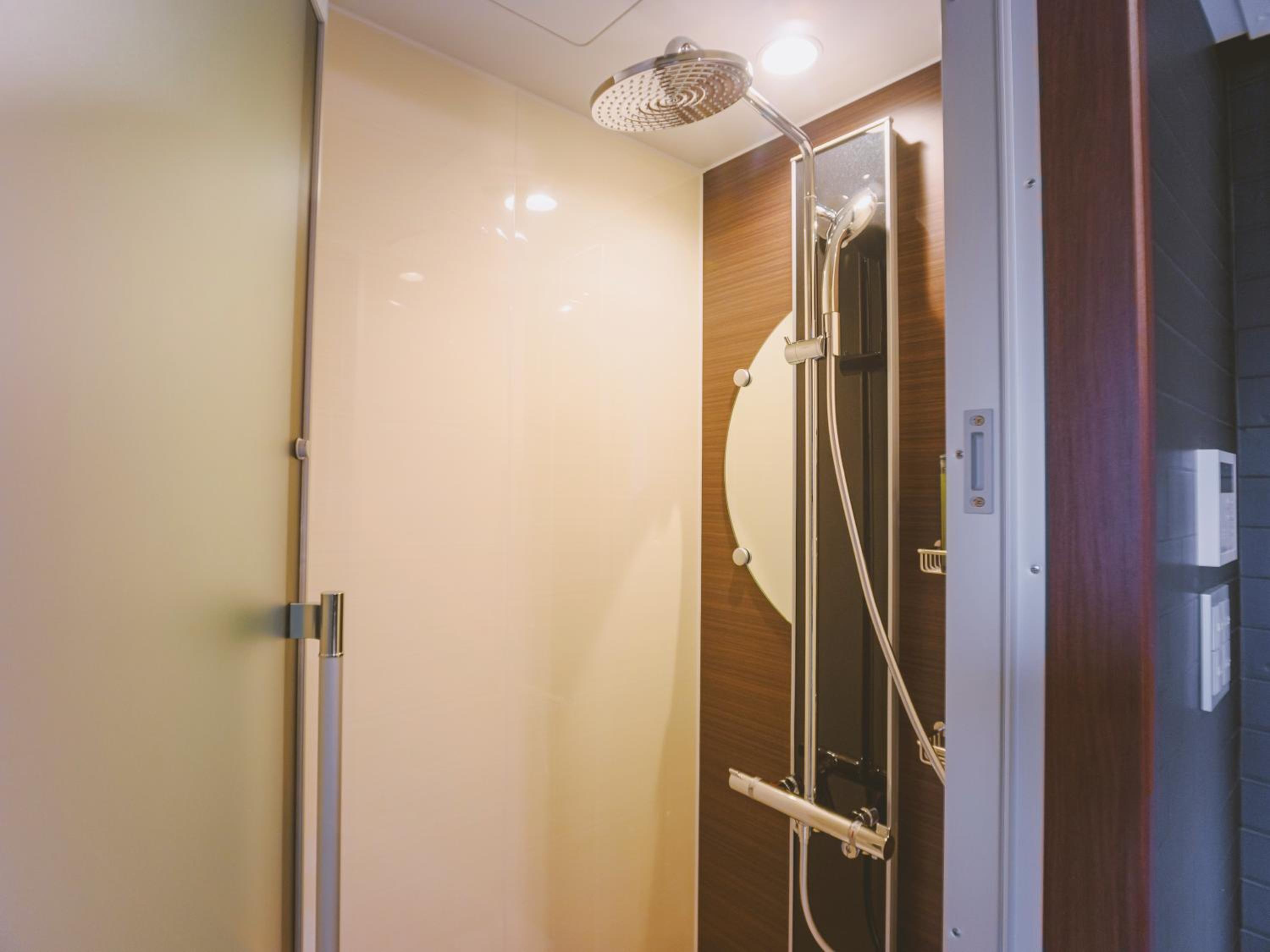 Standard Twin Room - Photo 8