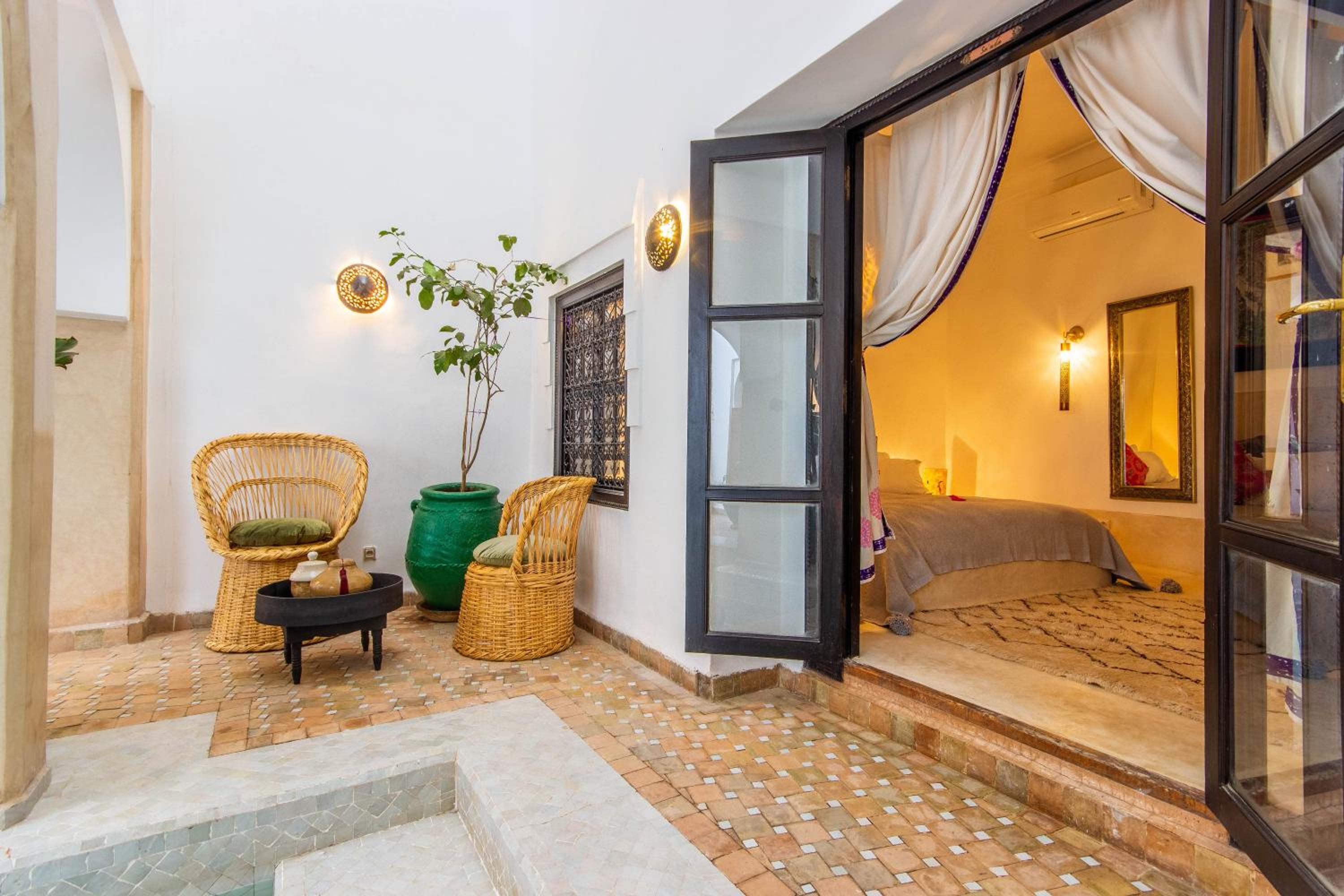 Superior Double Room Saada