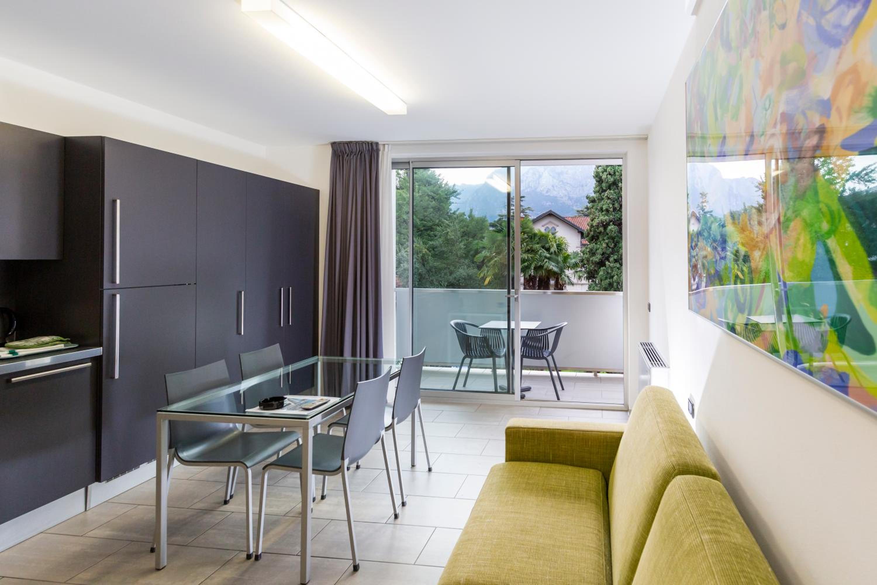 Standard Apartment photo 2