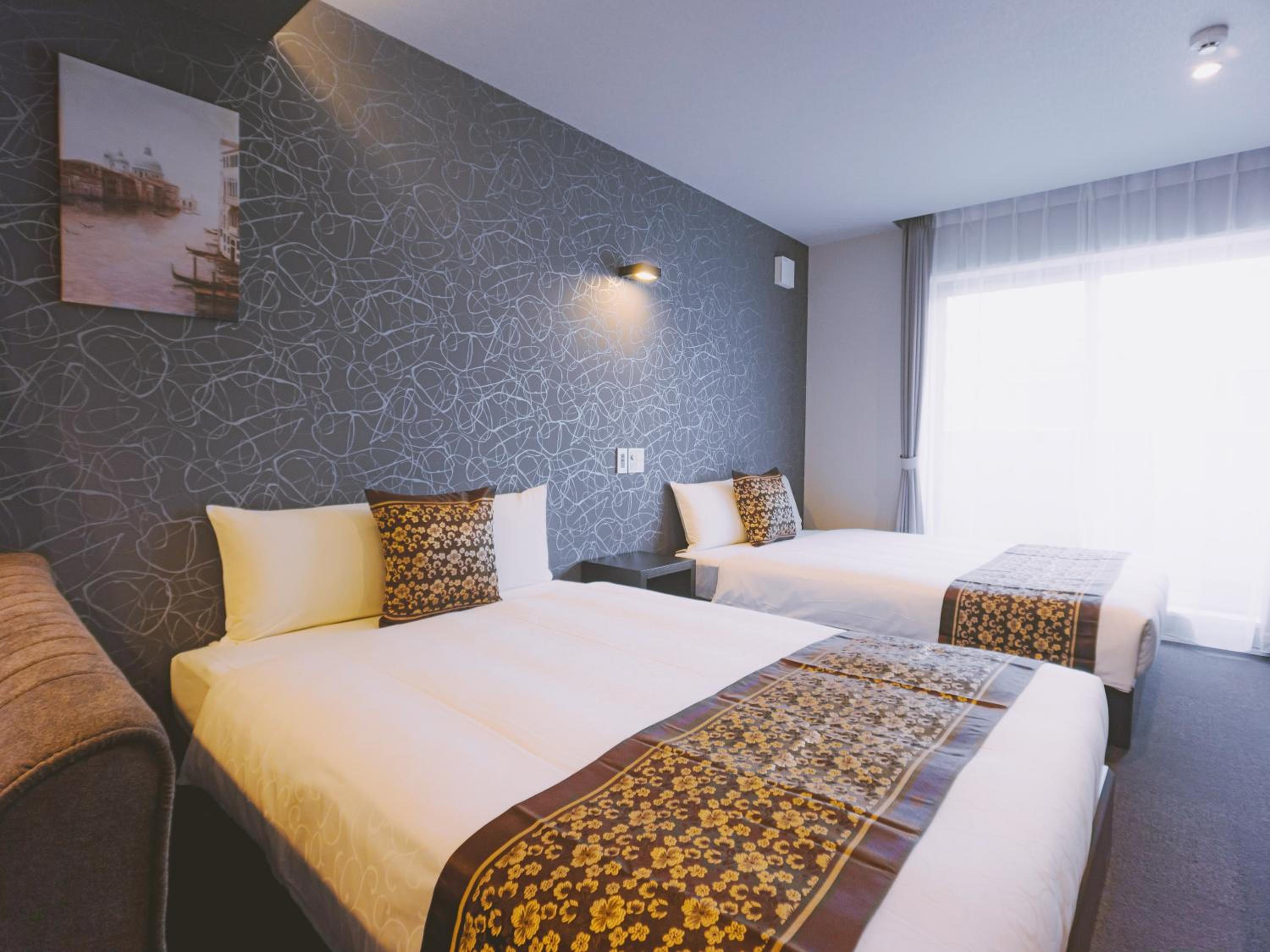 Superior Twin Room - Photo 1