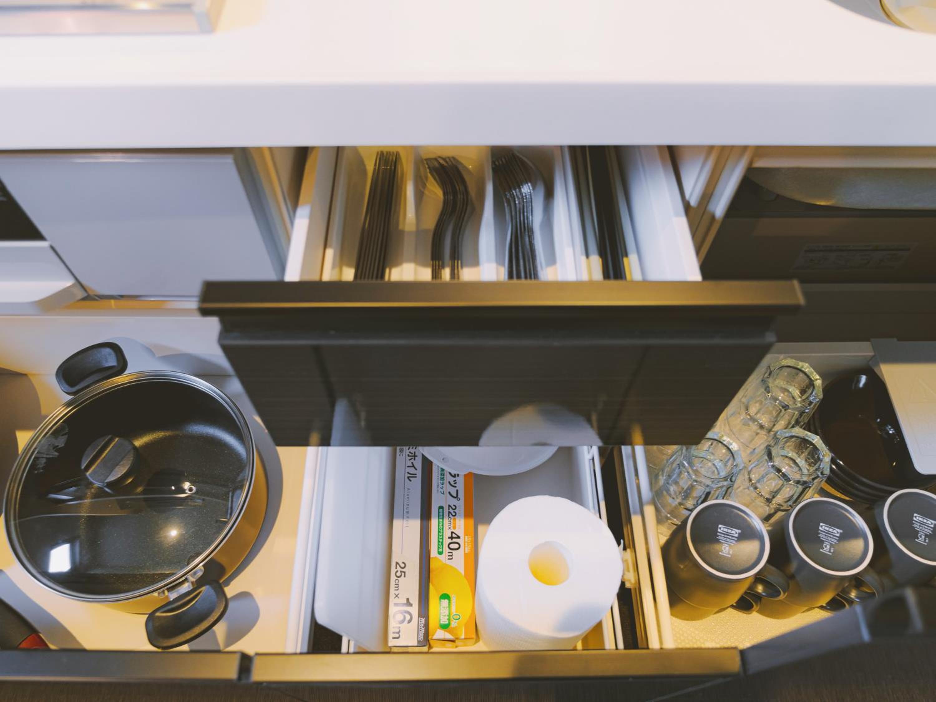 Suite - Photo 16