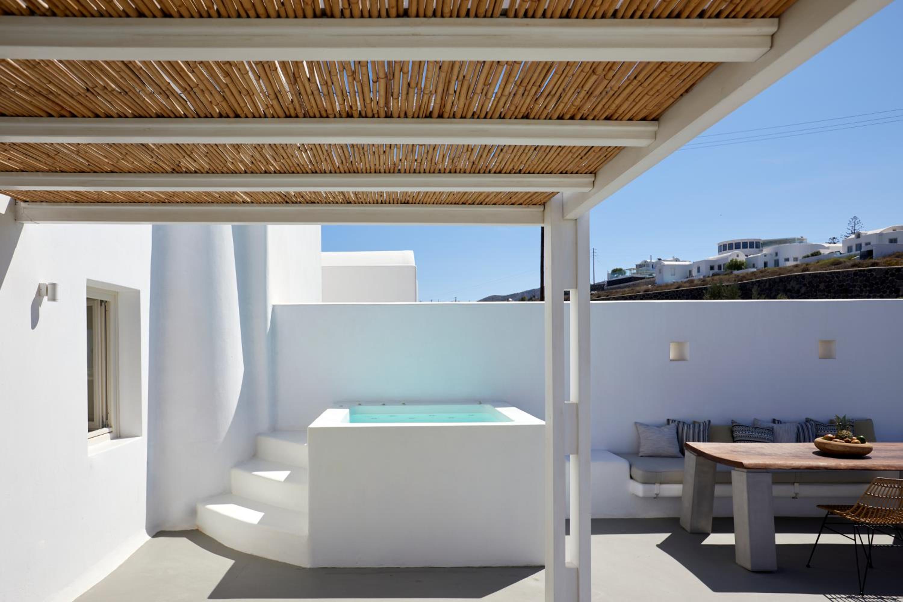 Exclusive One Bedroom Villa with Private Pool and Island View photo 2