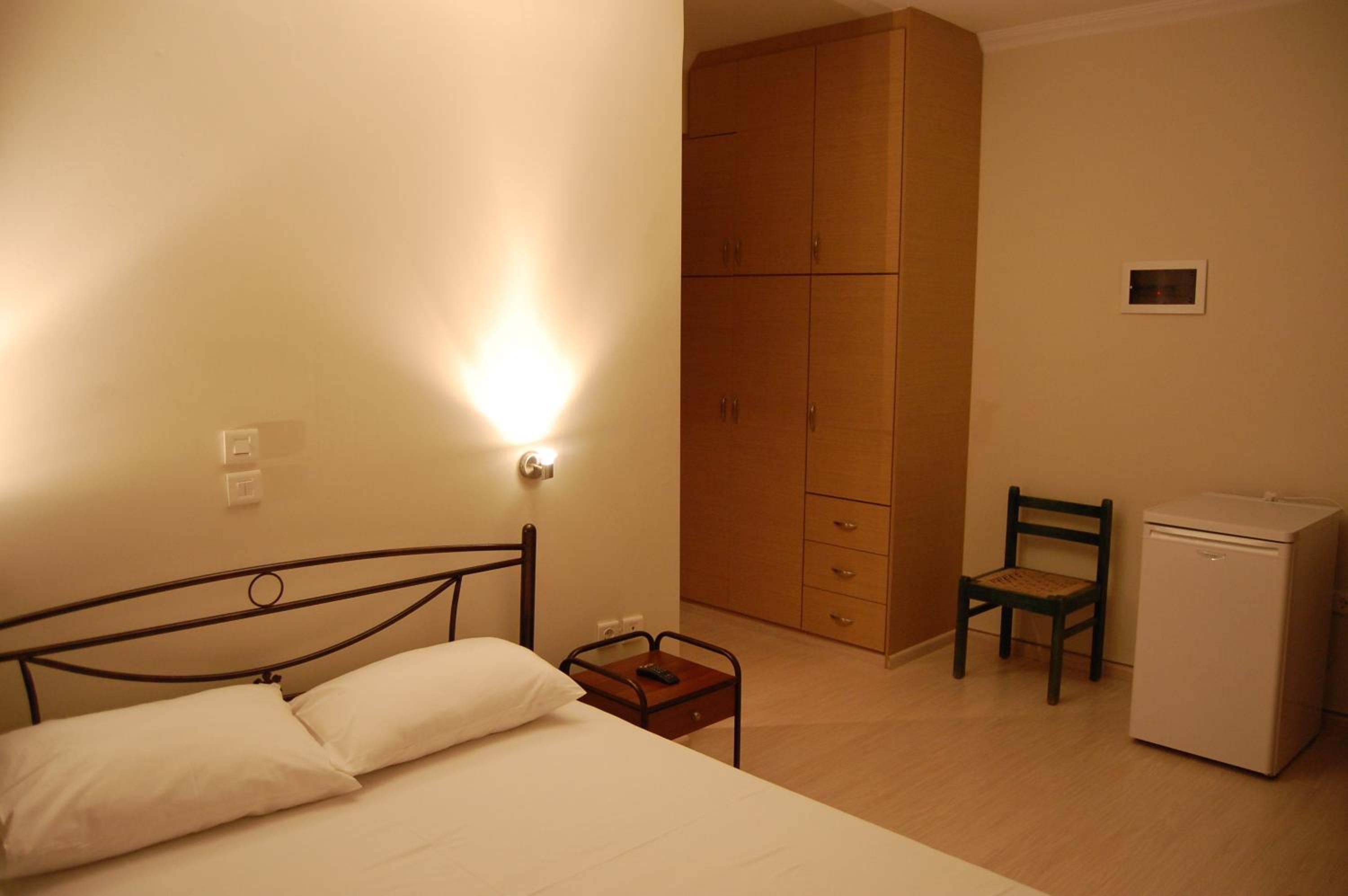 Double or Twin Room photo 2