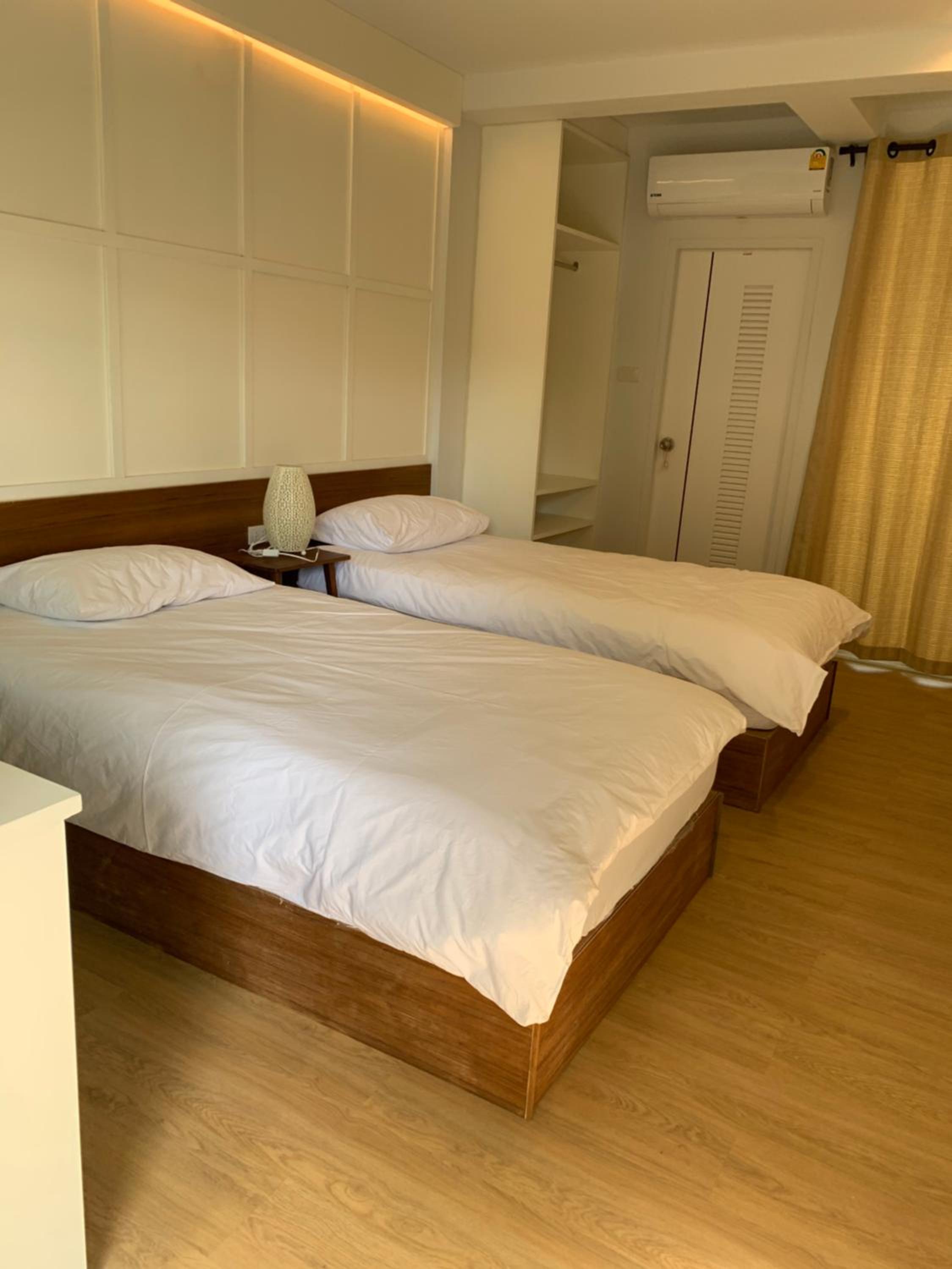 Standard Twin Room - Photo 2