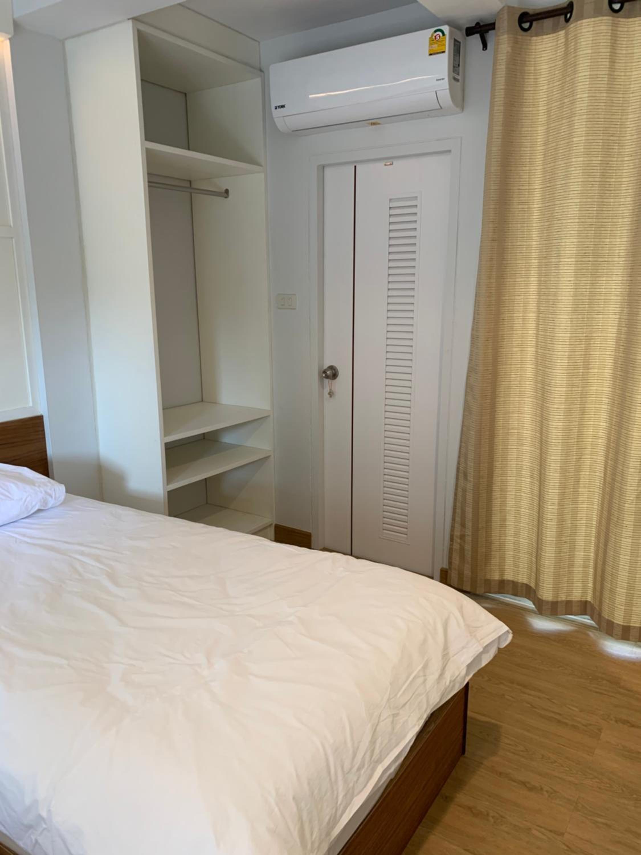 Standard Twin Room - Photo 3