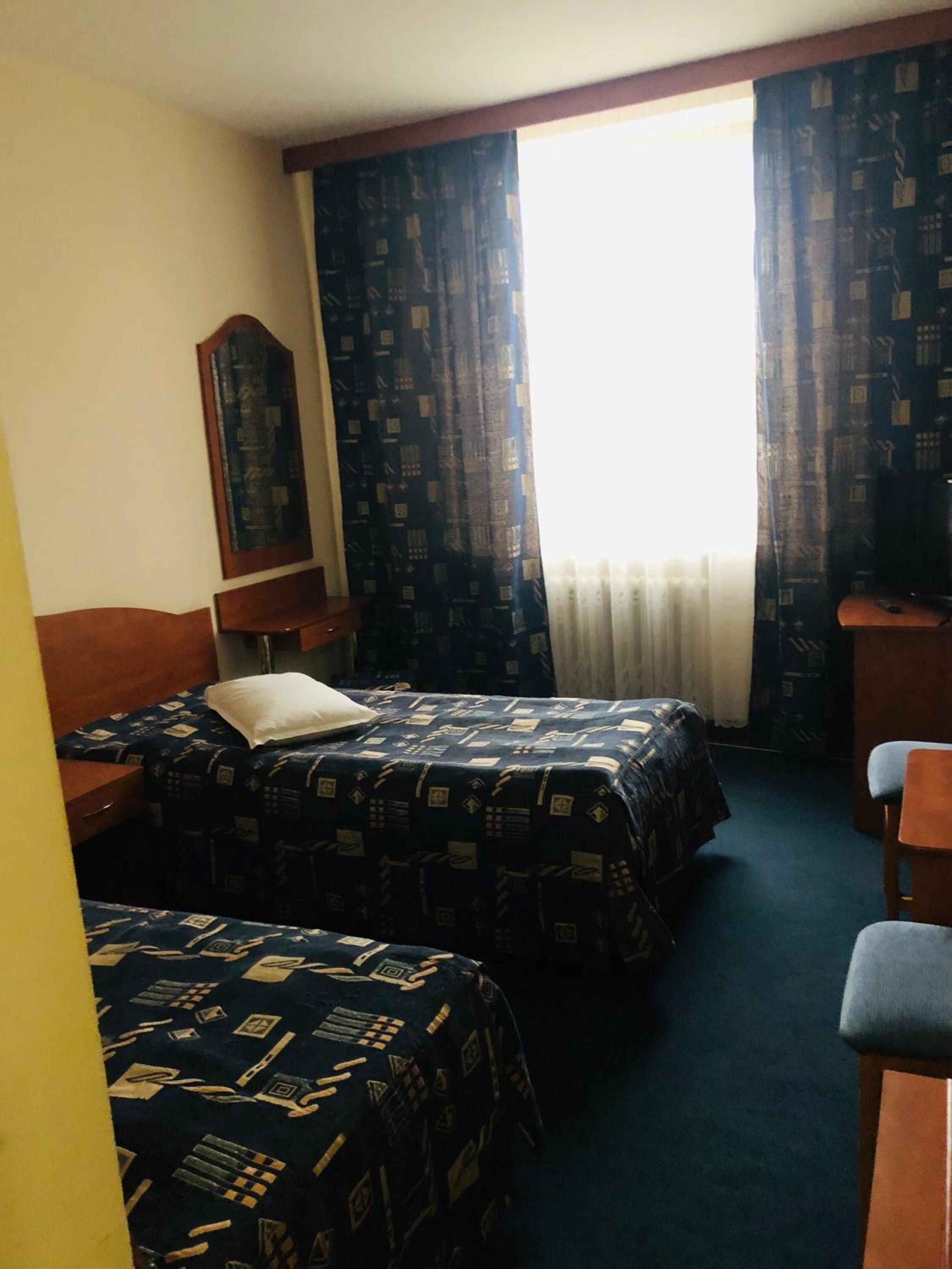 Economy Twin Room