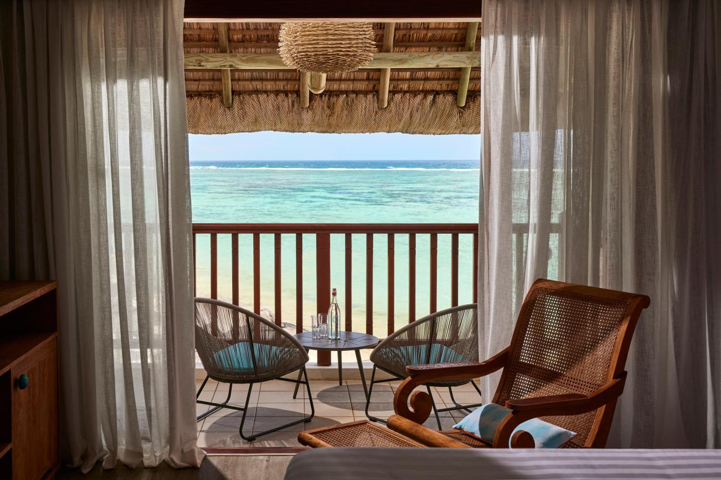 Prestige Beachfront Room - Photo 2