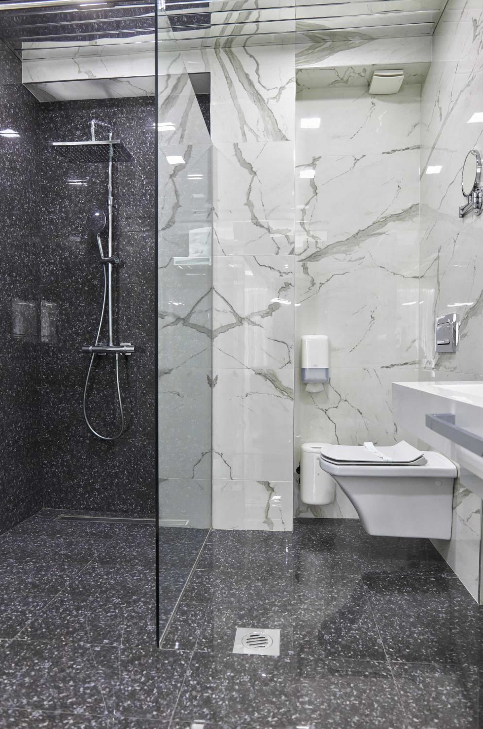 Junior Suite - Free airport Shuttle  - Photo 6