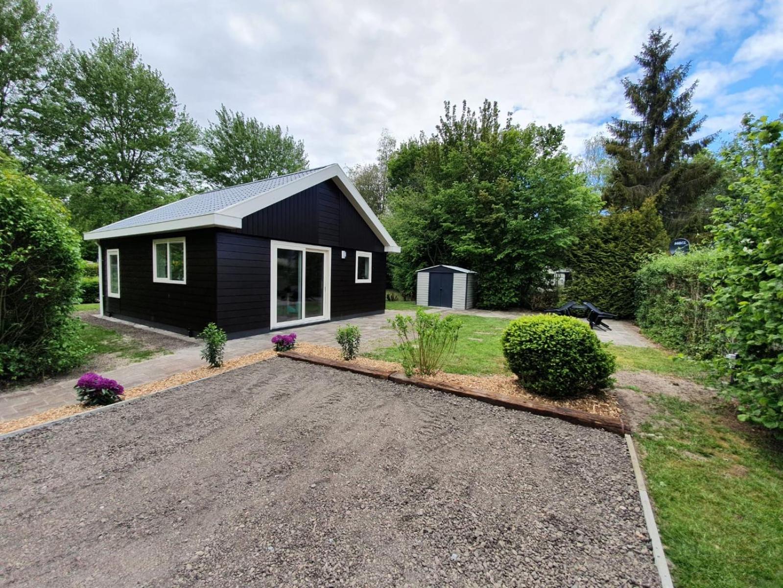 Family Bungalow photo 2