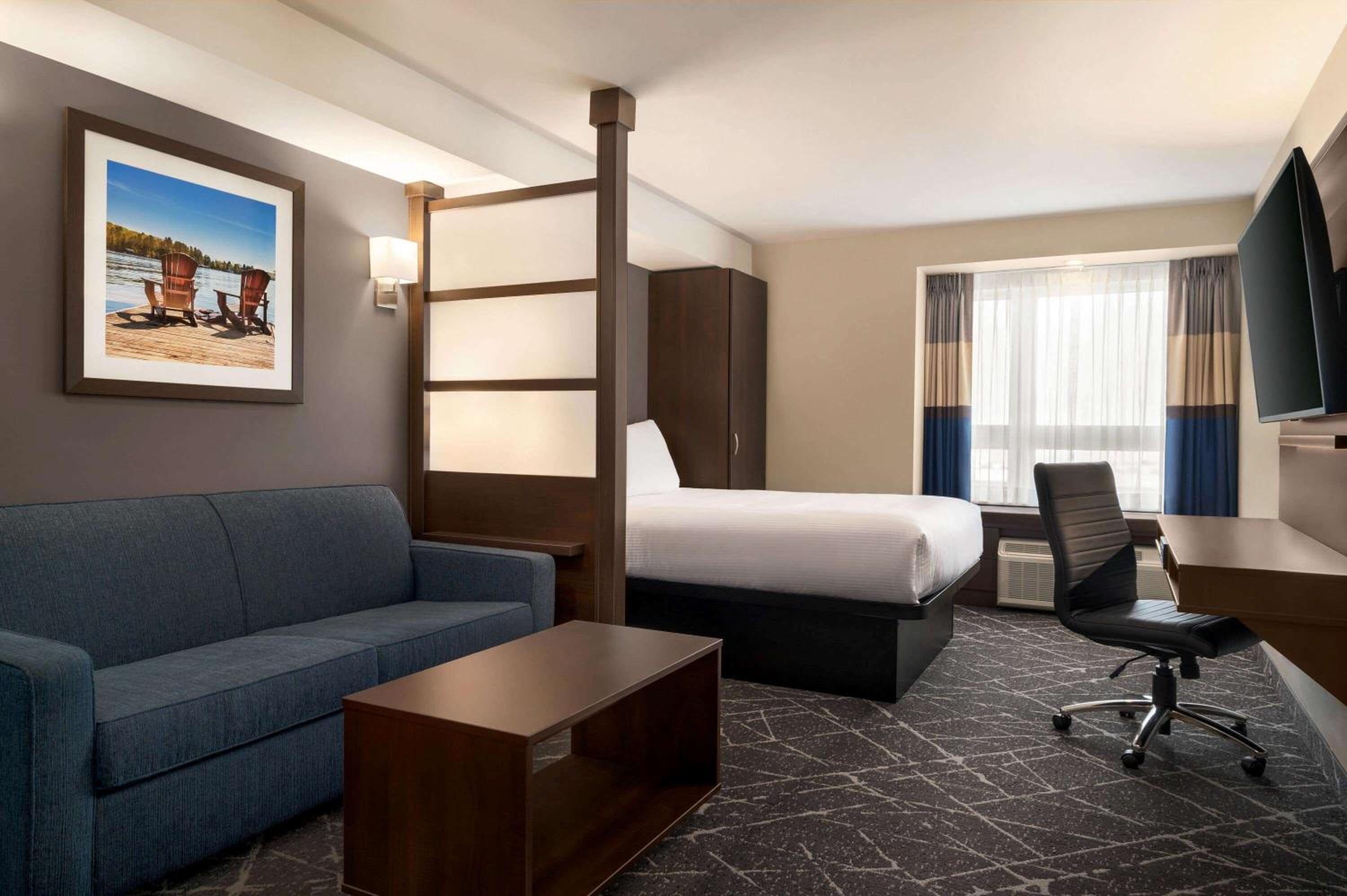 Business Queen Room - Non-Smoking - Photo 1