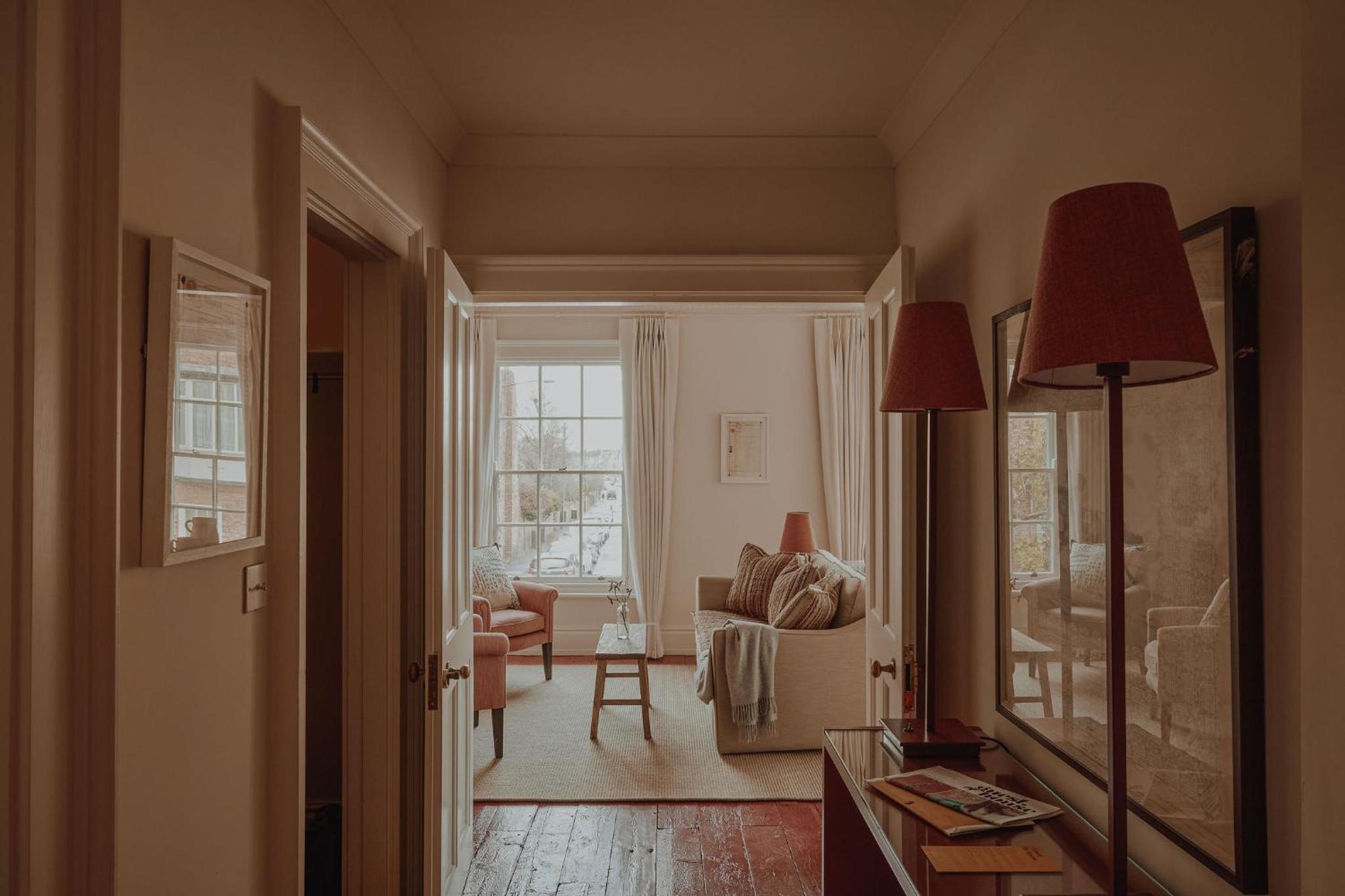 The Clifton Suite - Photo 2