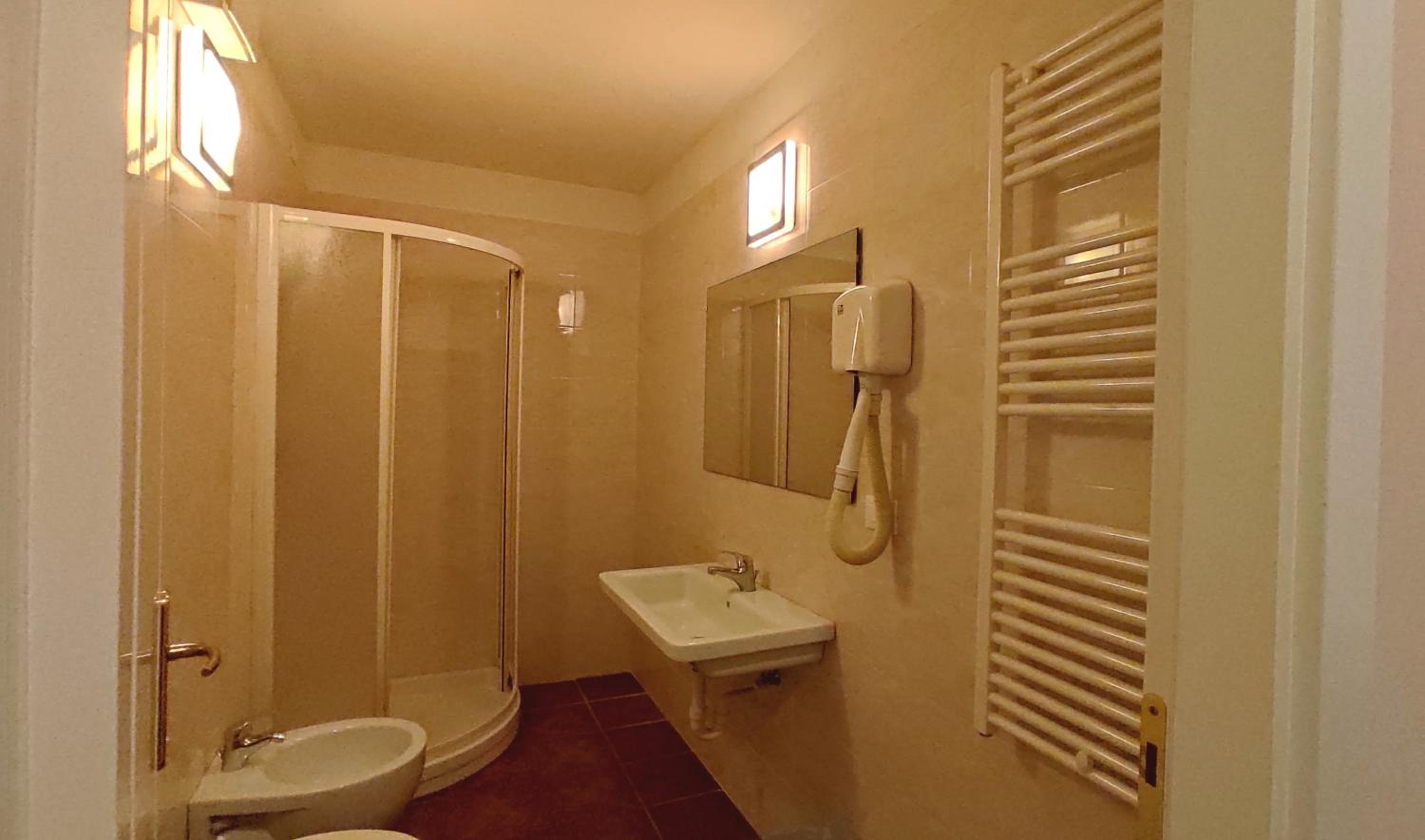 Standard Triple Room photo 2