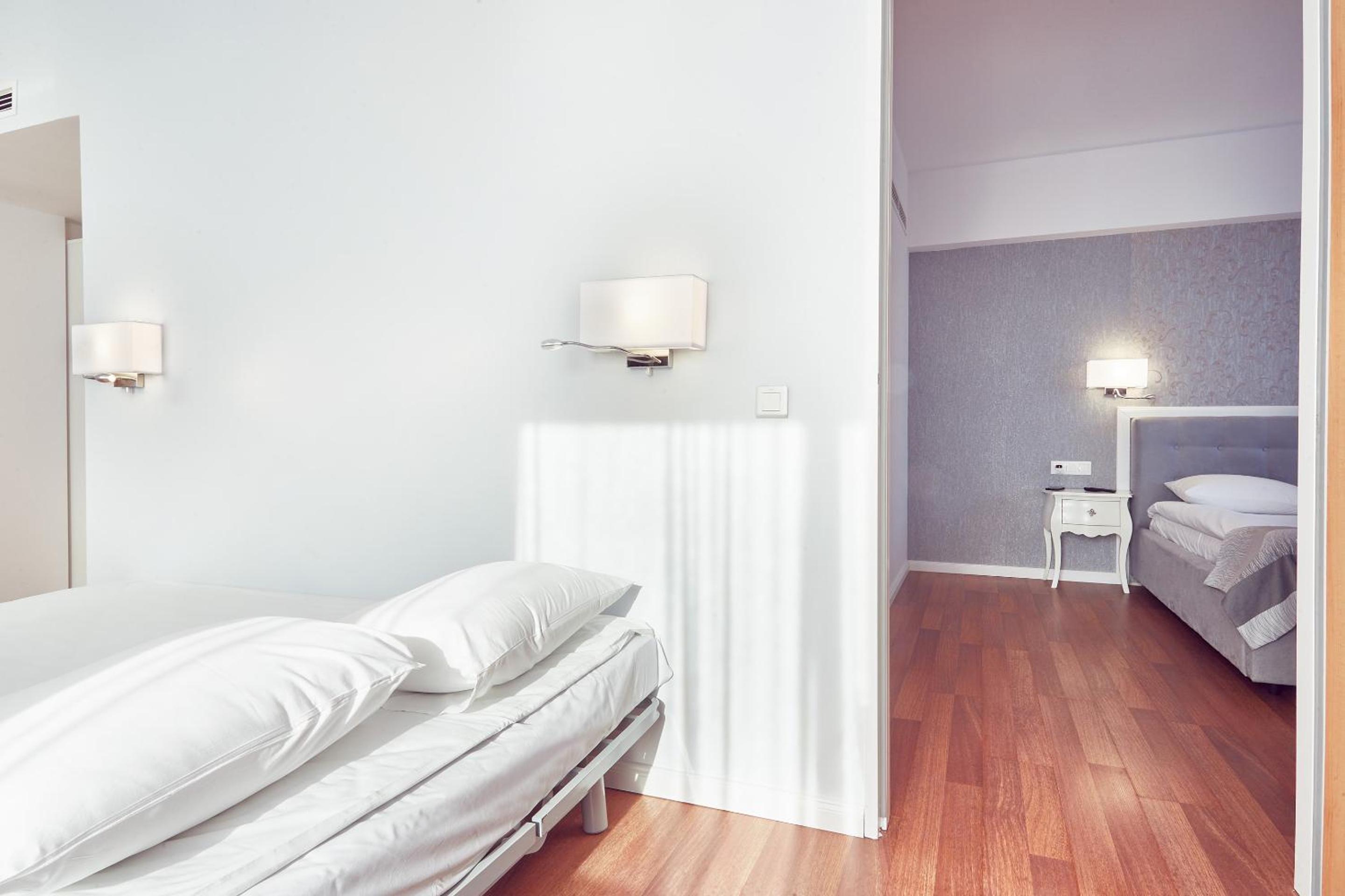 Family Suite - Photo 6