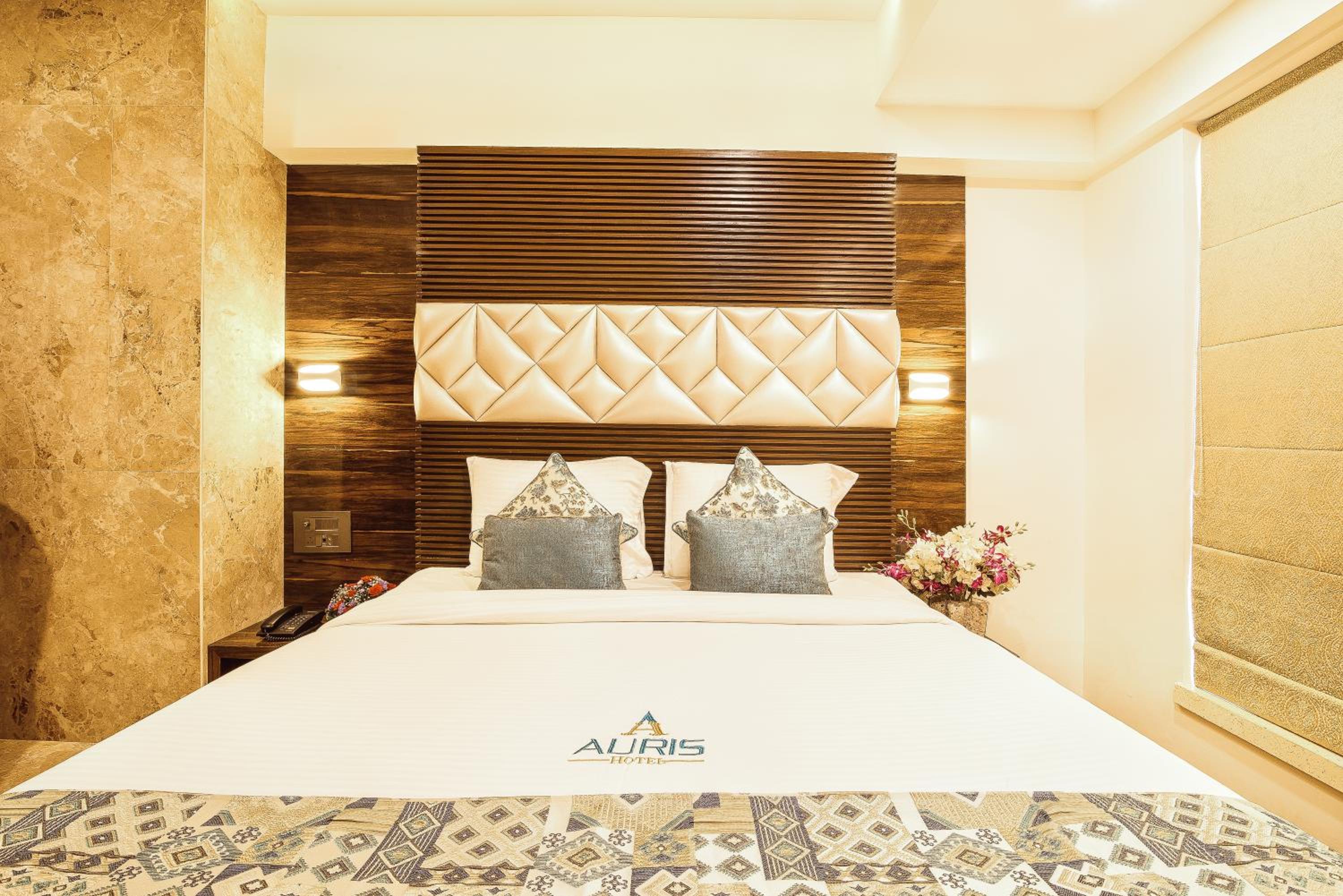 Double or Twin Room - Photo 6