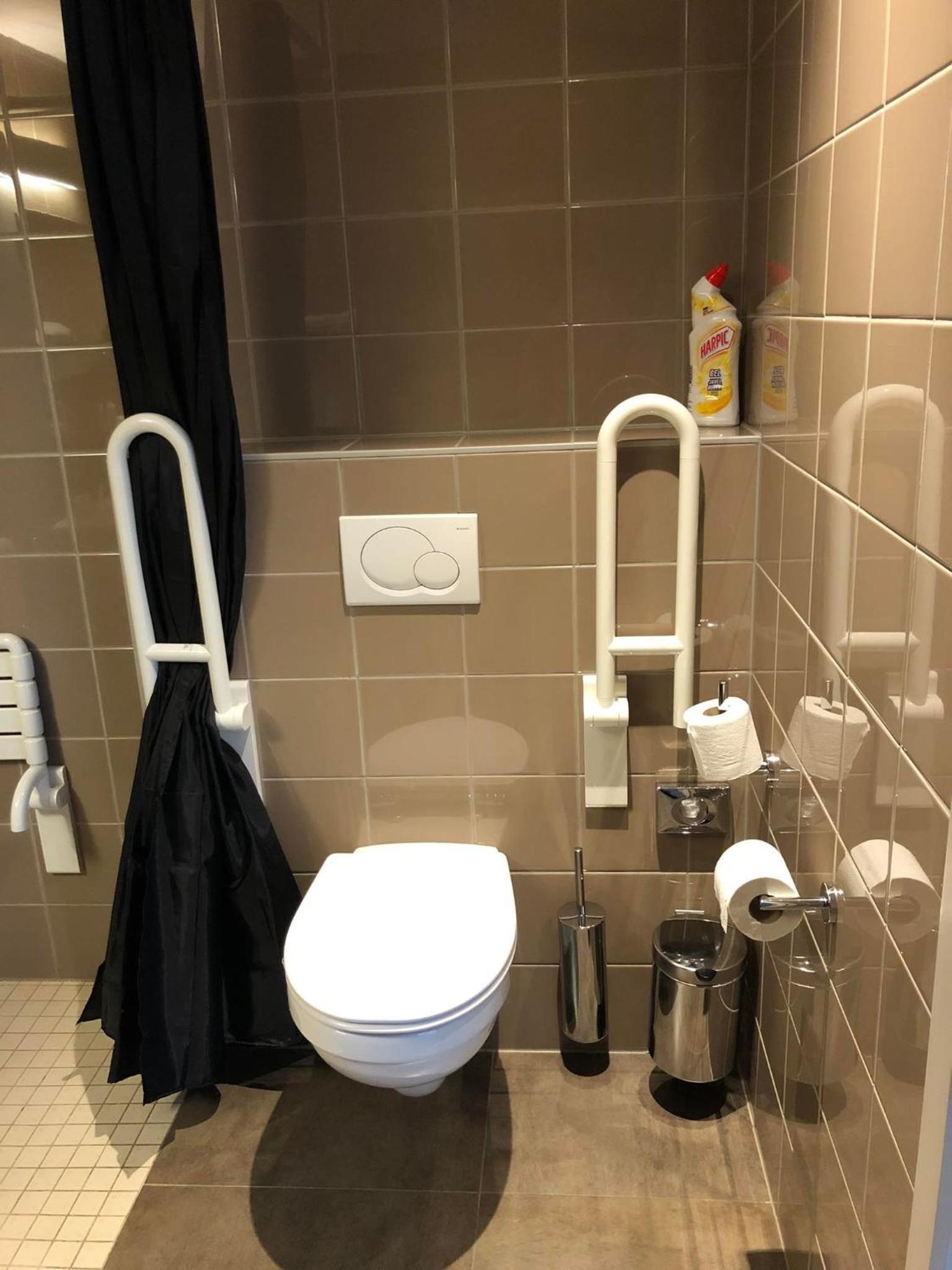 Double Room - Disability Access - Photo 2
