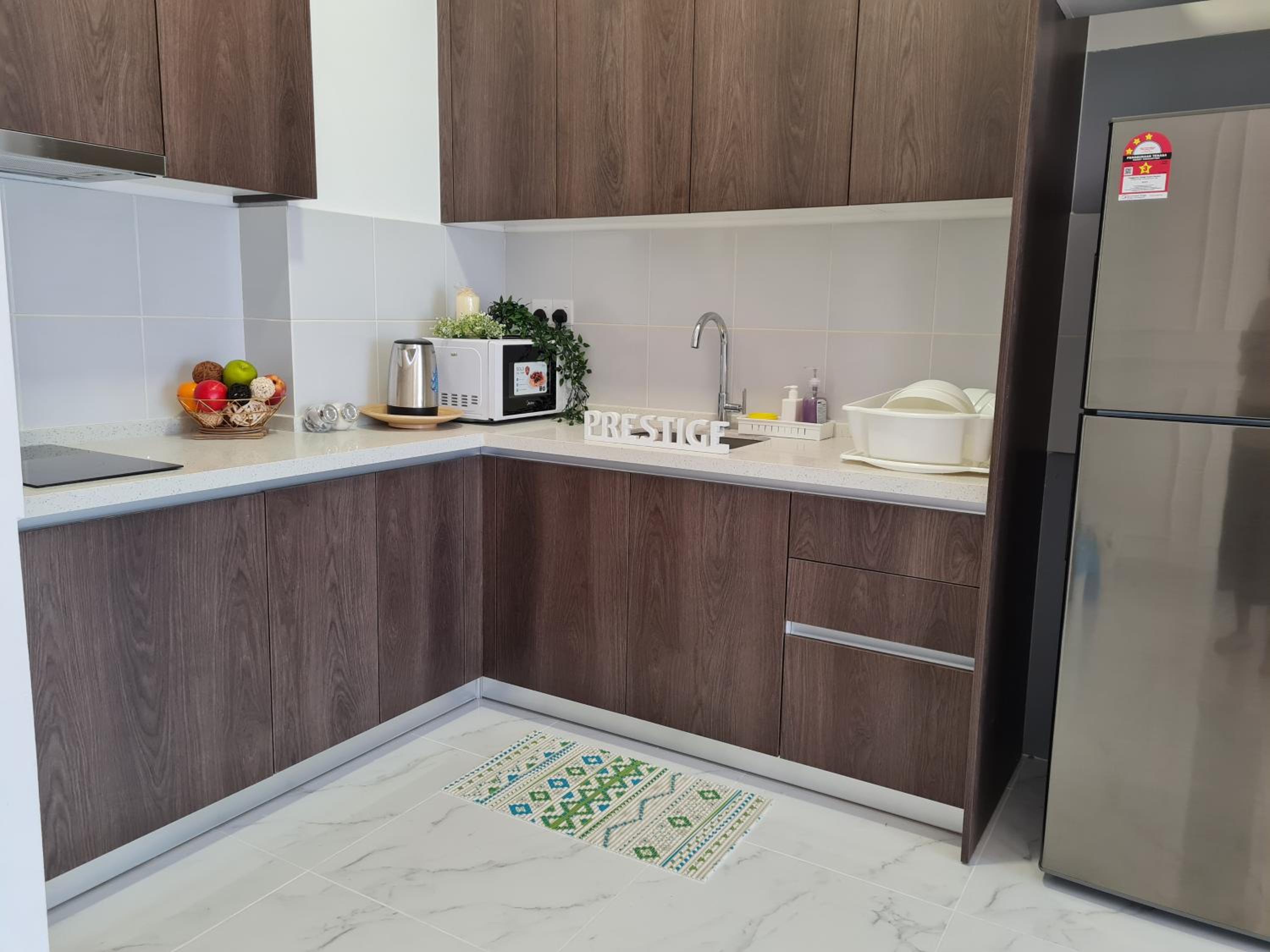 One-Bedroom Apartment - Photo 8