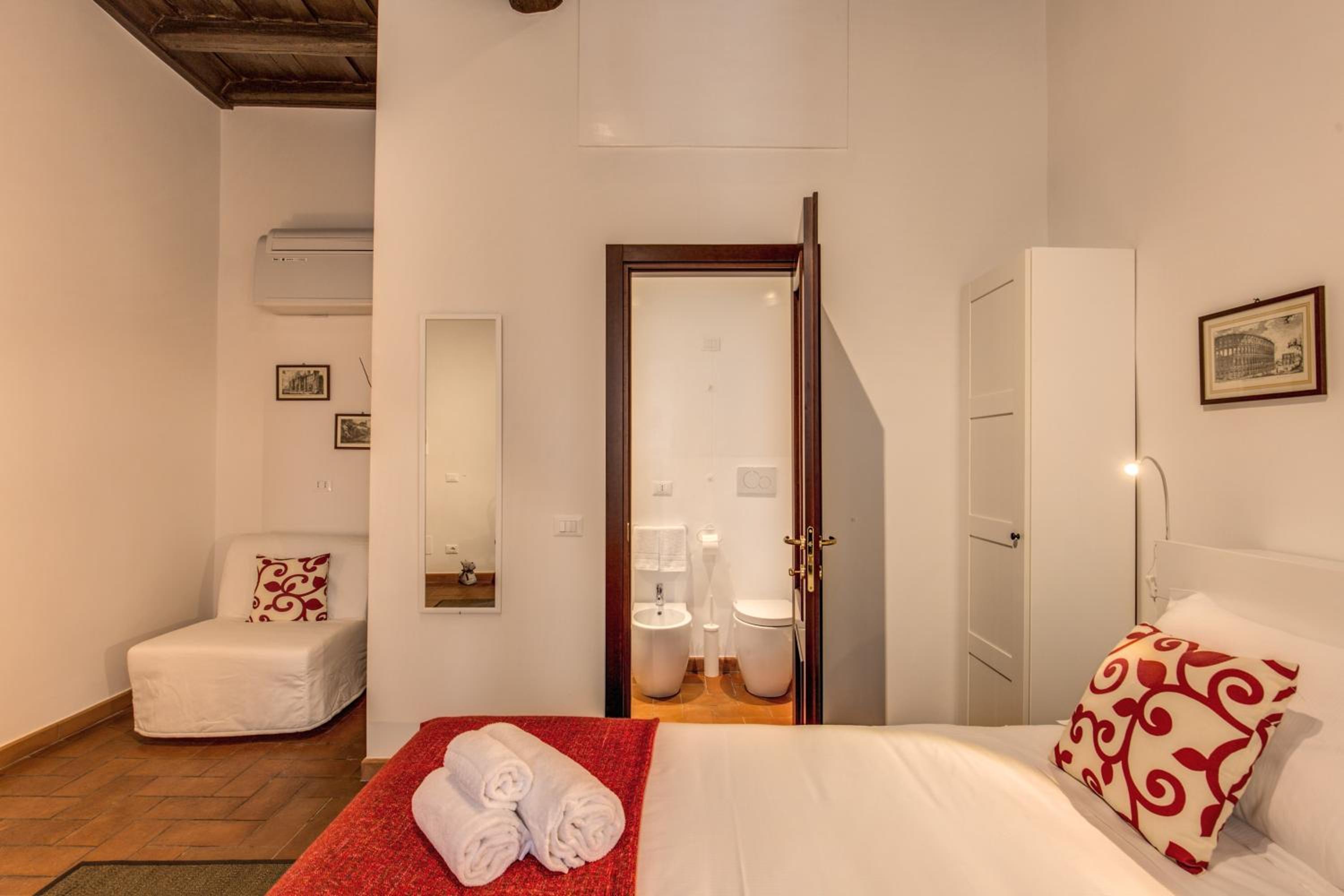 Deluxe Triple Room photo 1