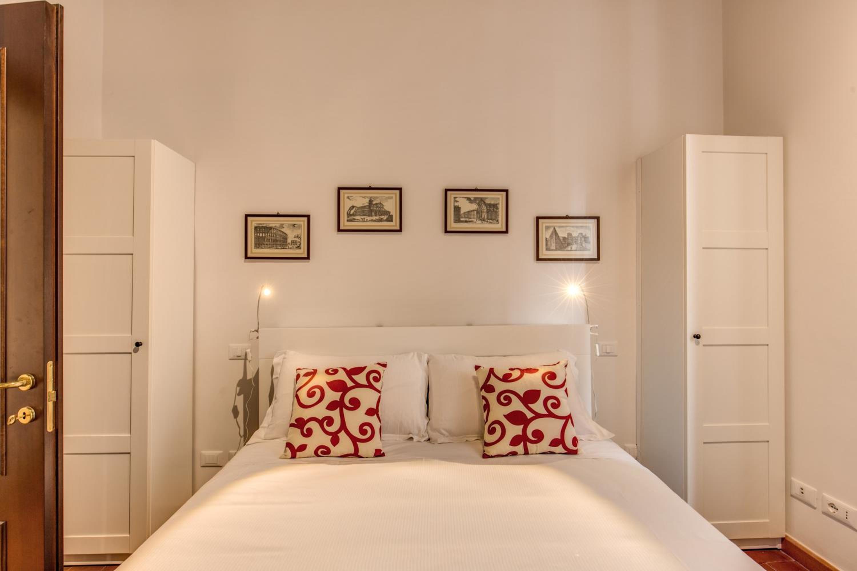 Deluxe Triple Room photo 3