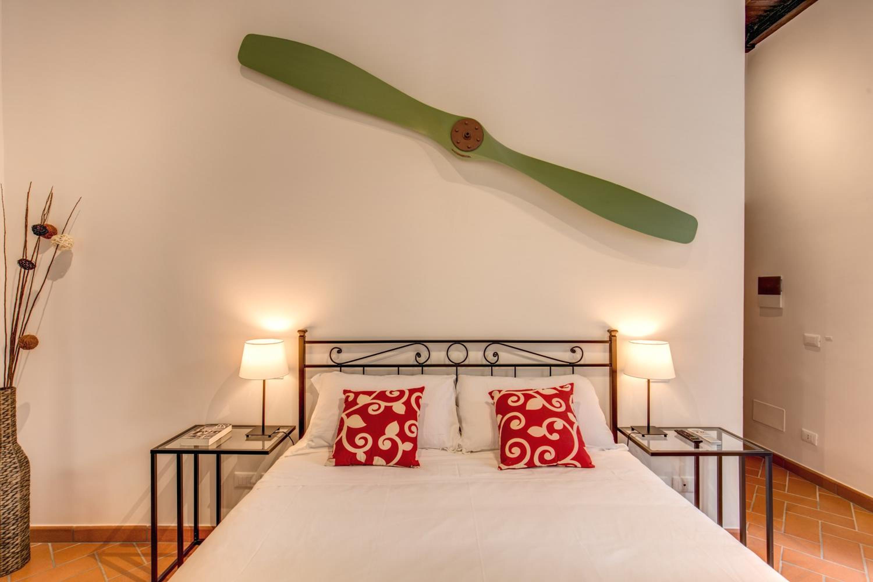 Deluxe Quadruple Room photo 2