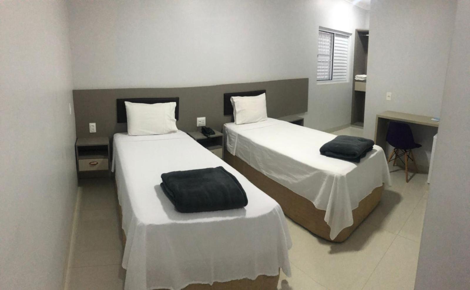 Standard Twin Room photo 2