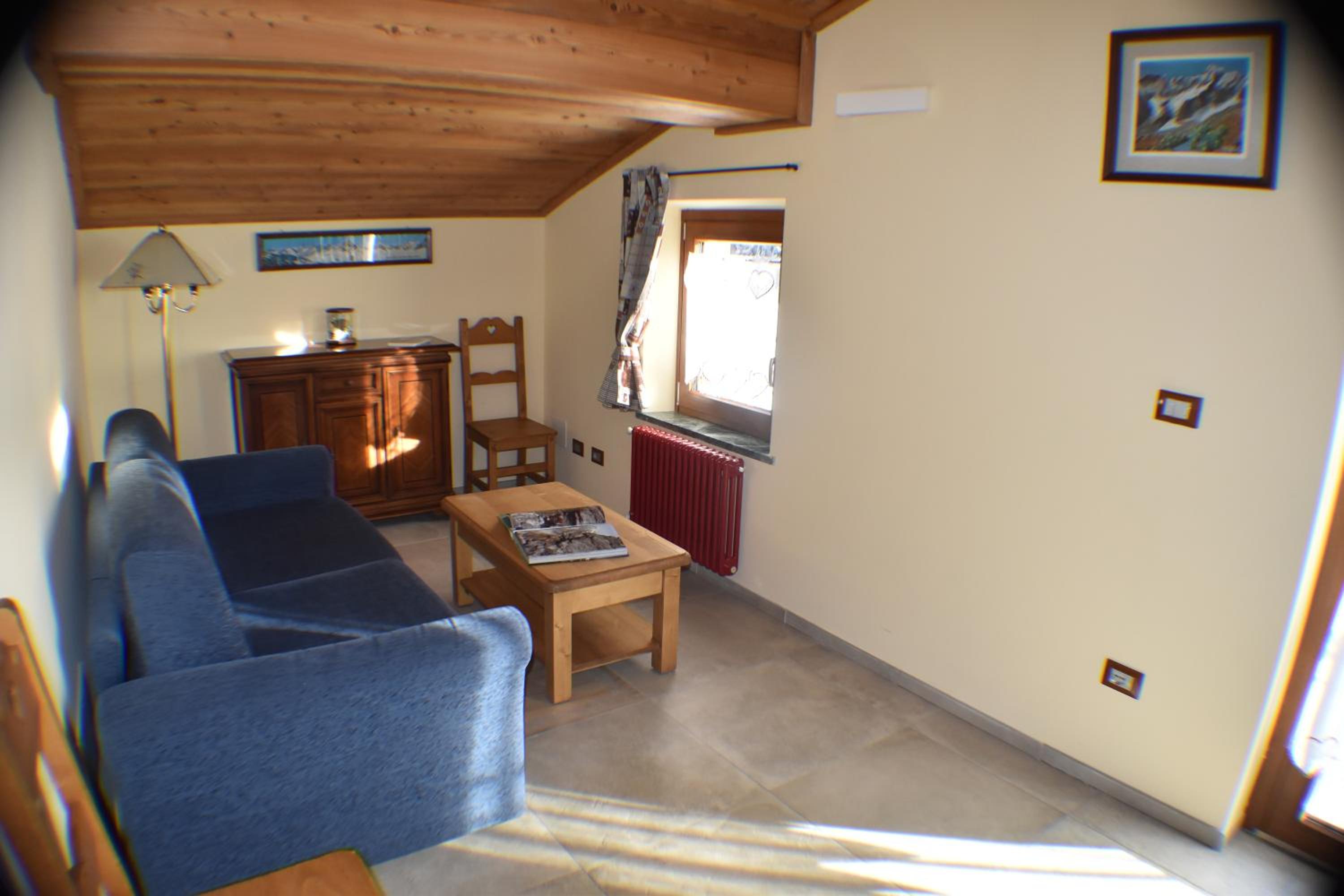 Apartment with Balcony - Separate Building photo 1