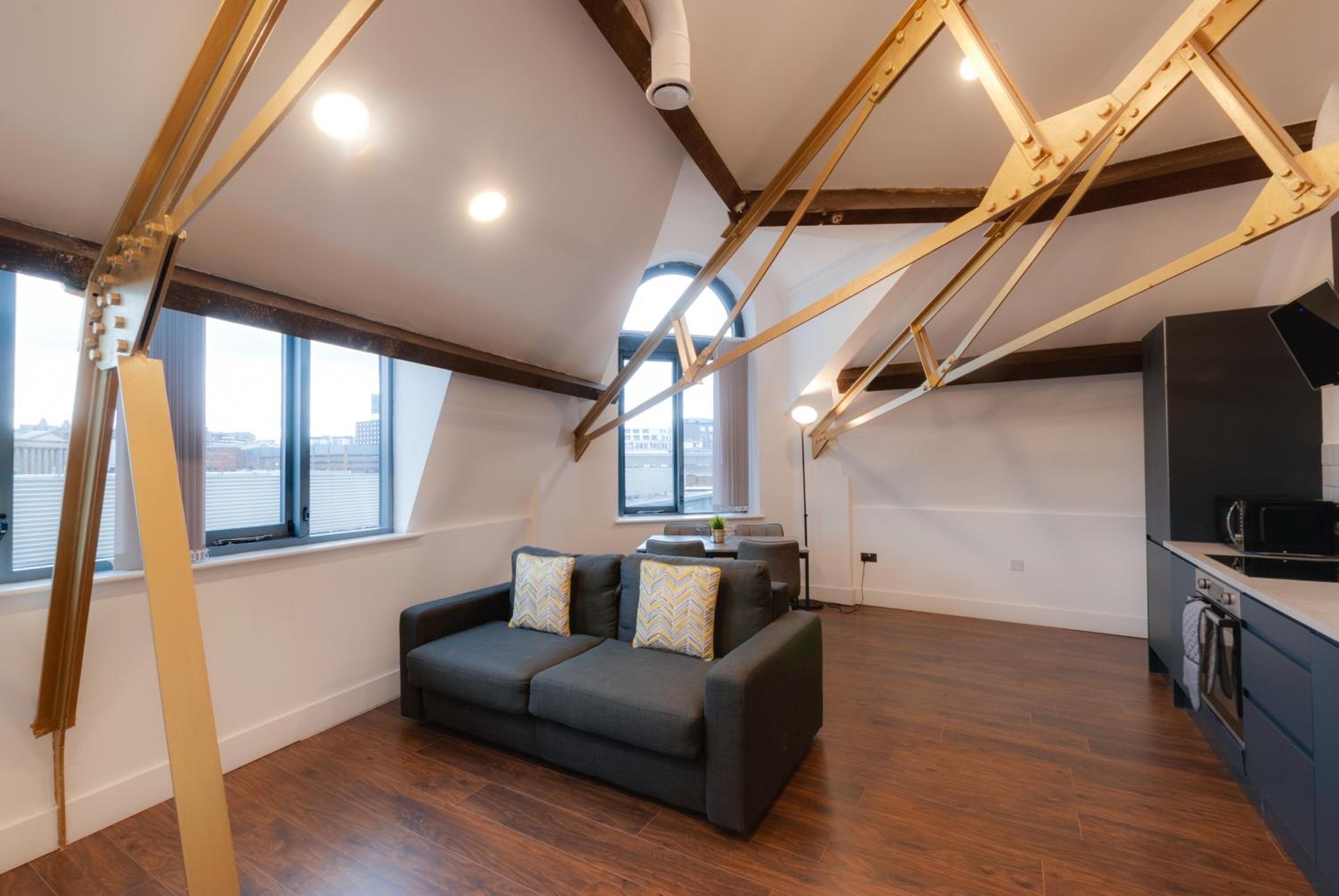 One-Bedroom Apartment - Photo 21