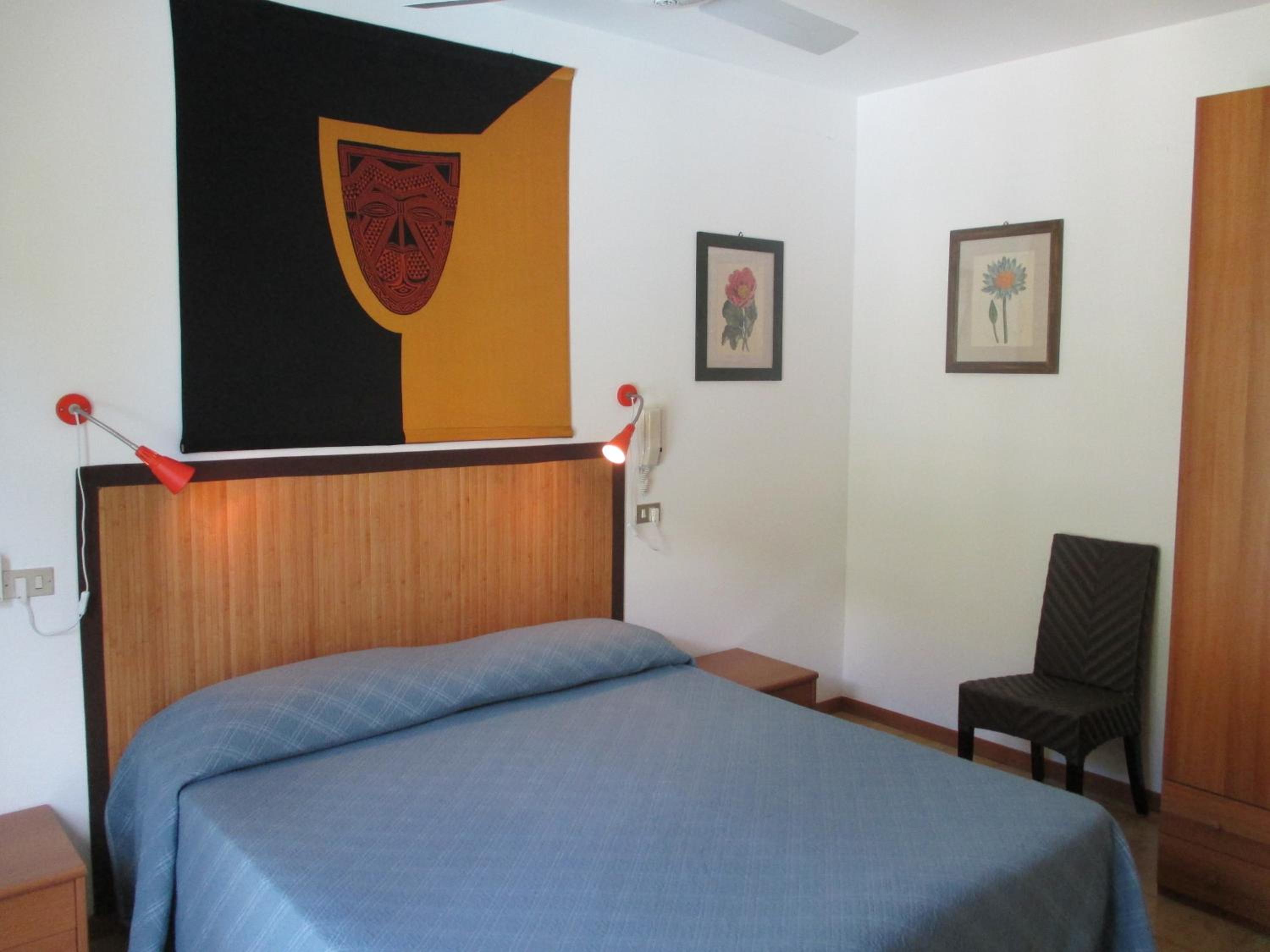 Standard Double or Twin Room with Garden View photo 1