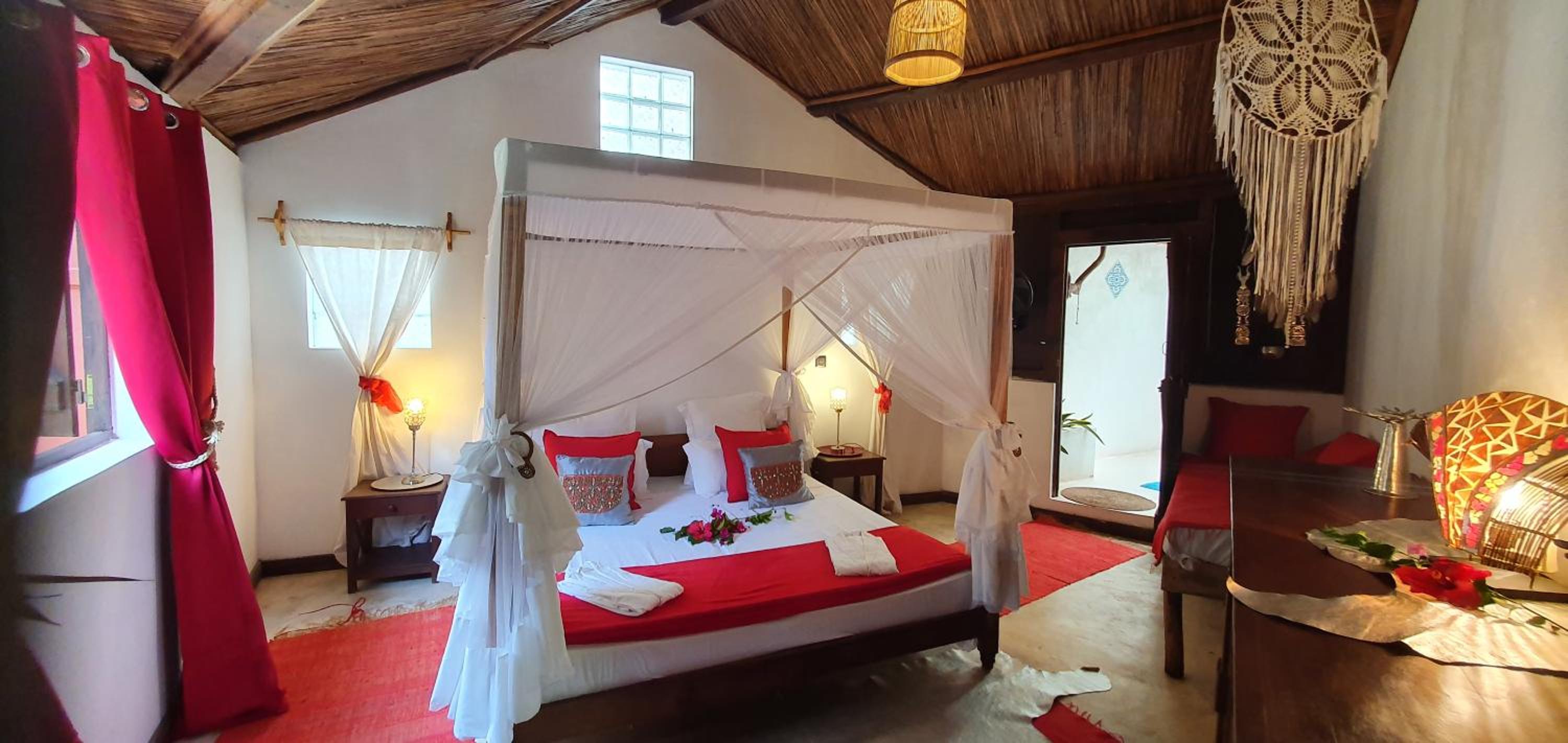 Deluxe Bungalow with Sea View