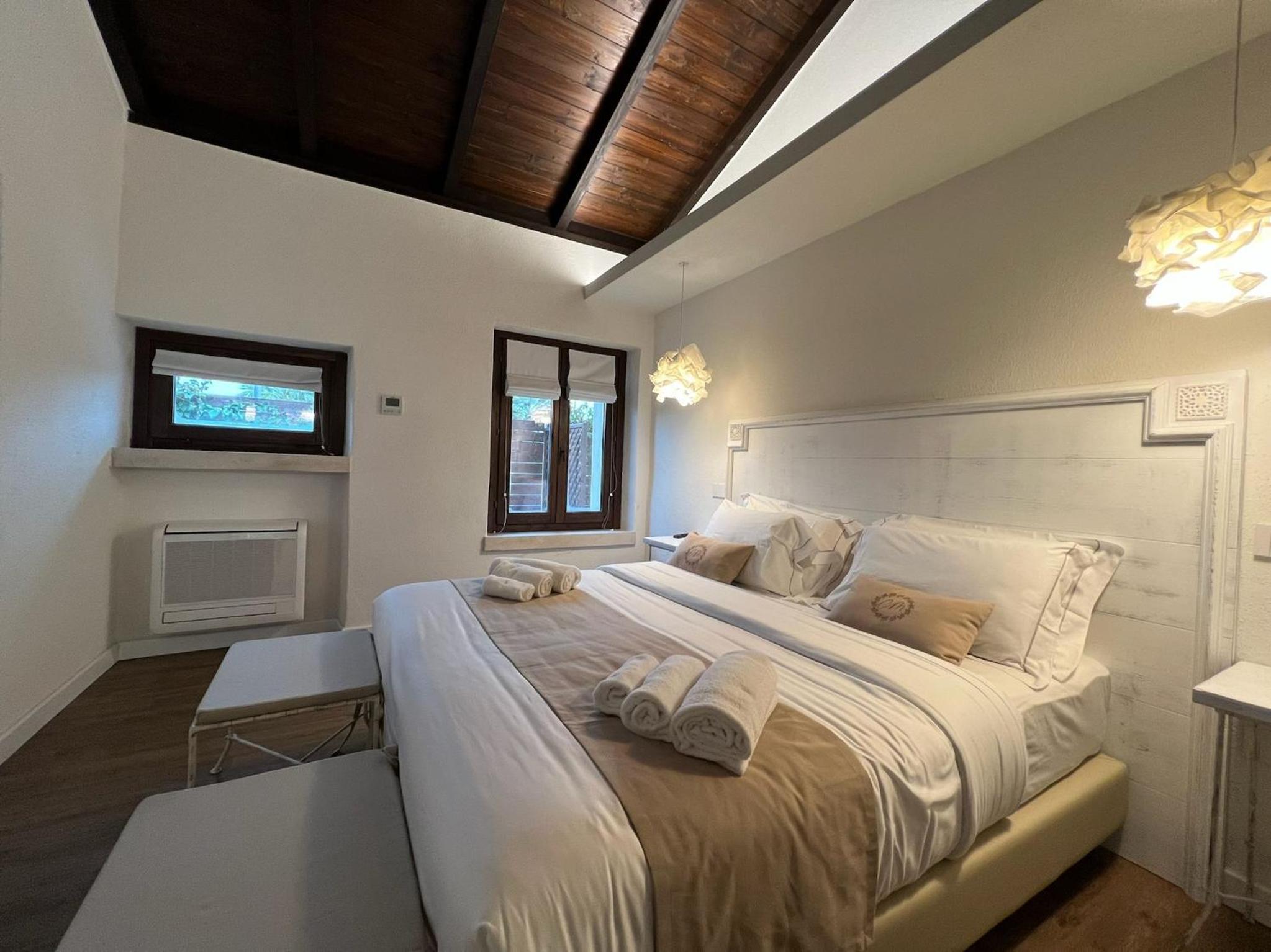 Superior Double or Twin Room - Photo 5