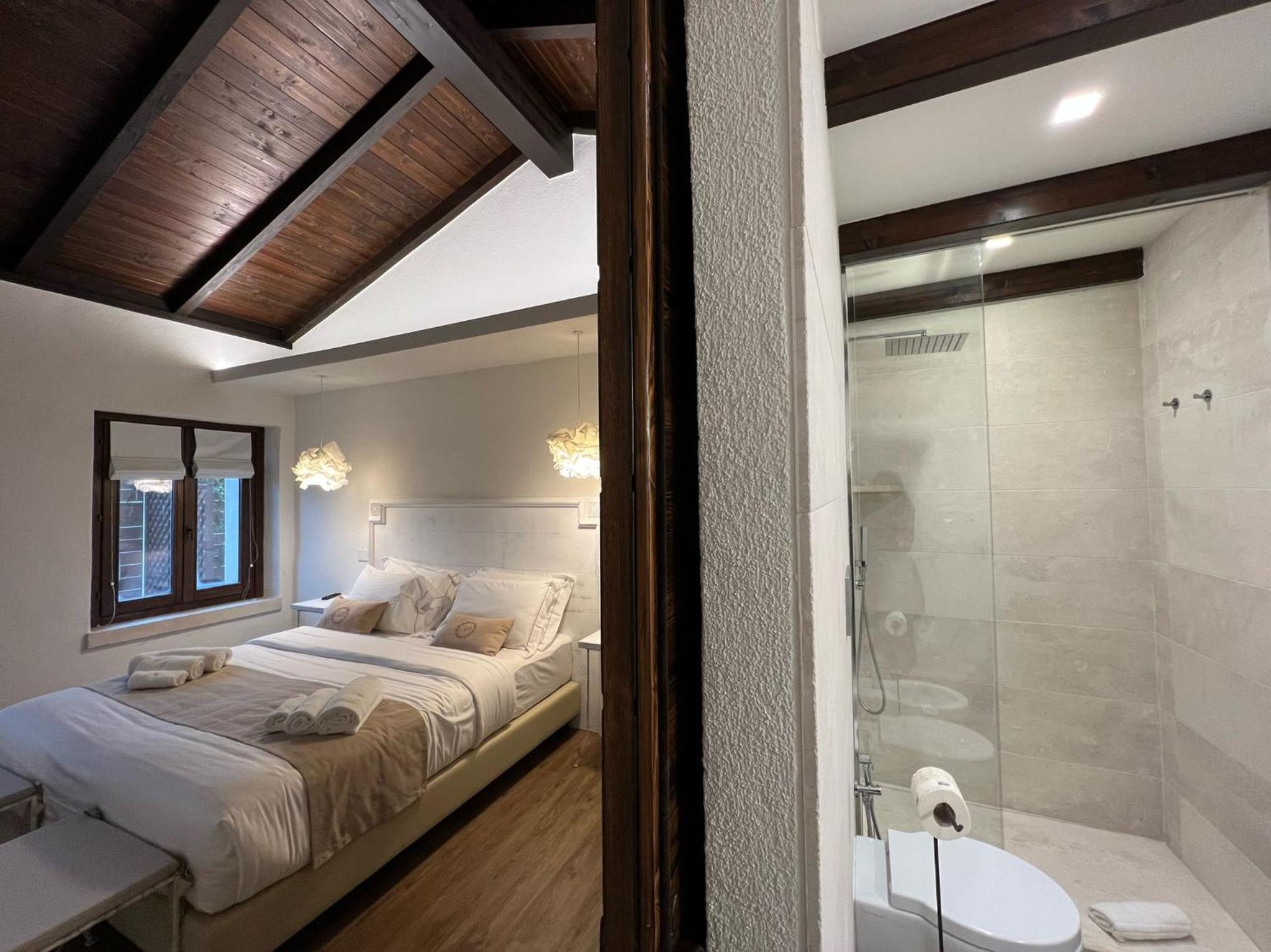 Superior Double or Twin Room - Photo 1