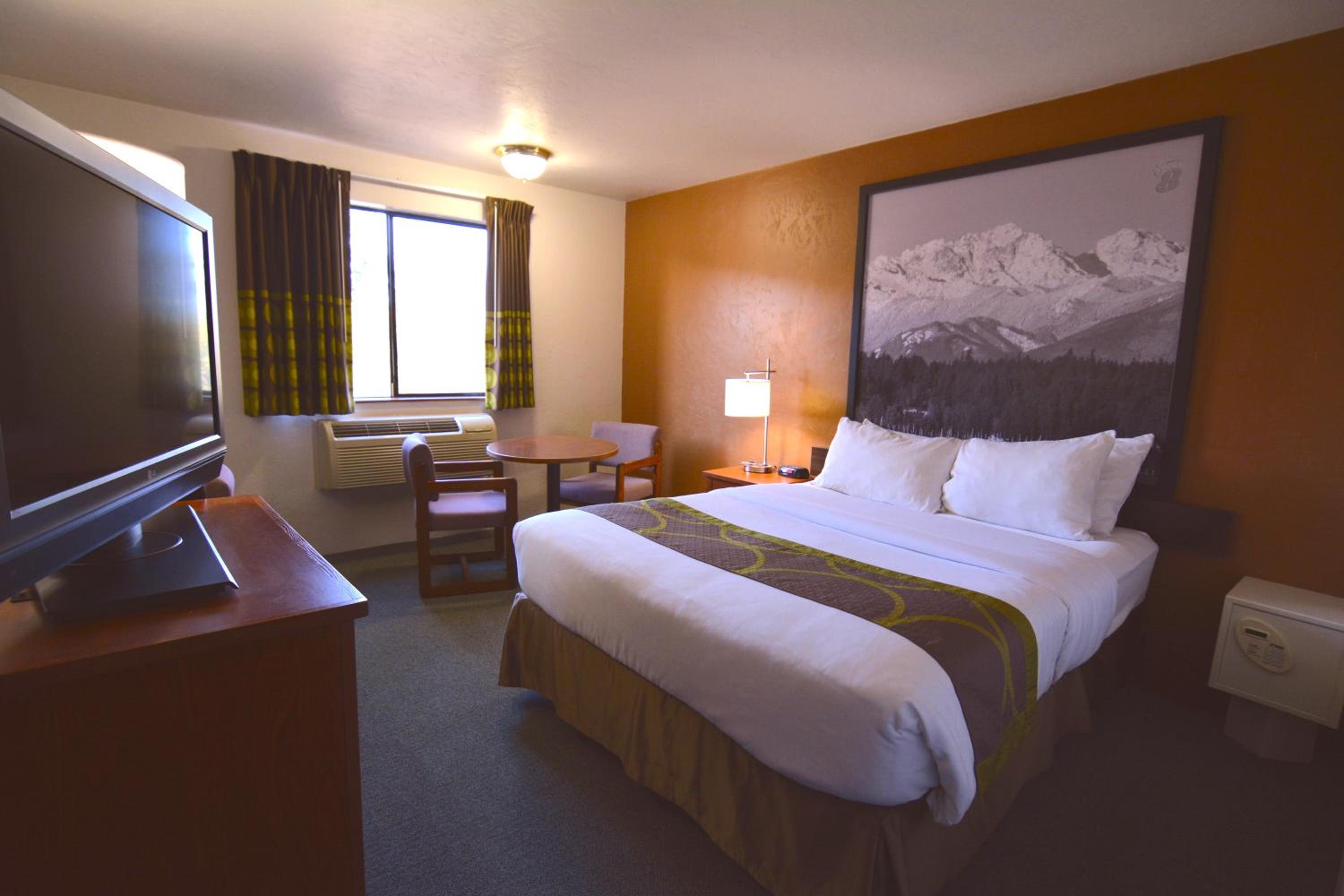 Queen Room - Mobility Access/Non-Smoking - Photo 1